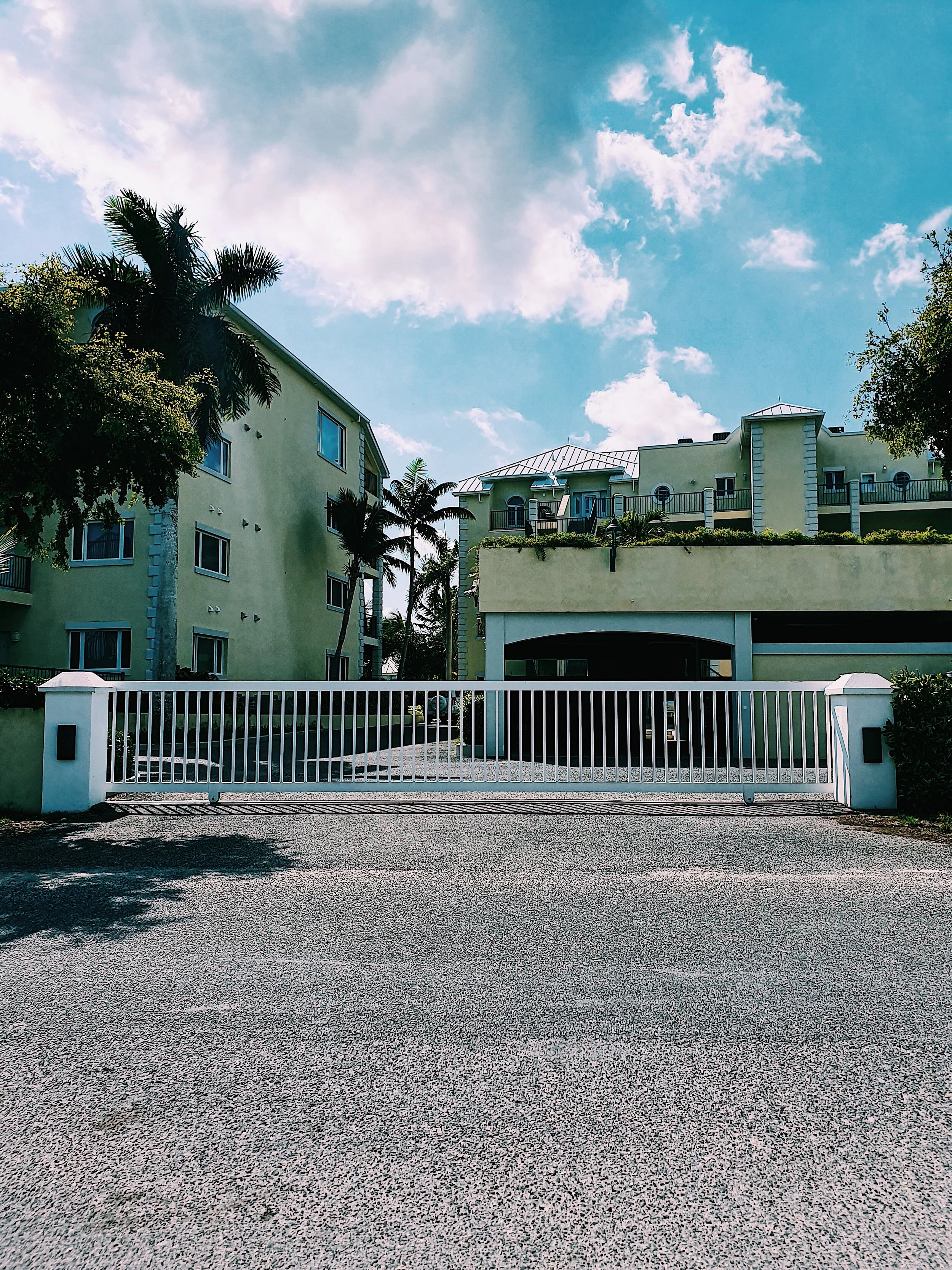 Tibors Machine Shop Gate 68.JPG