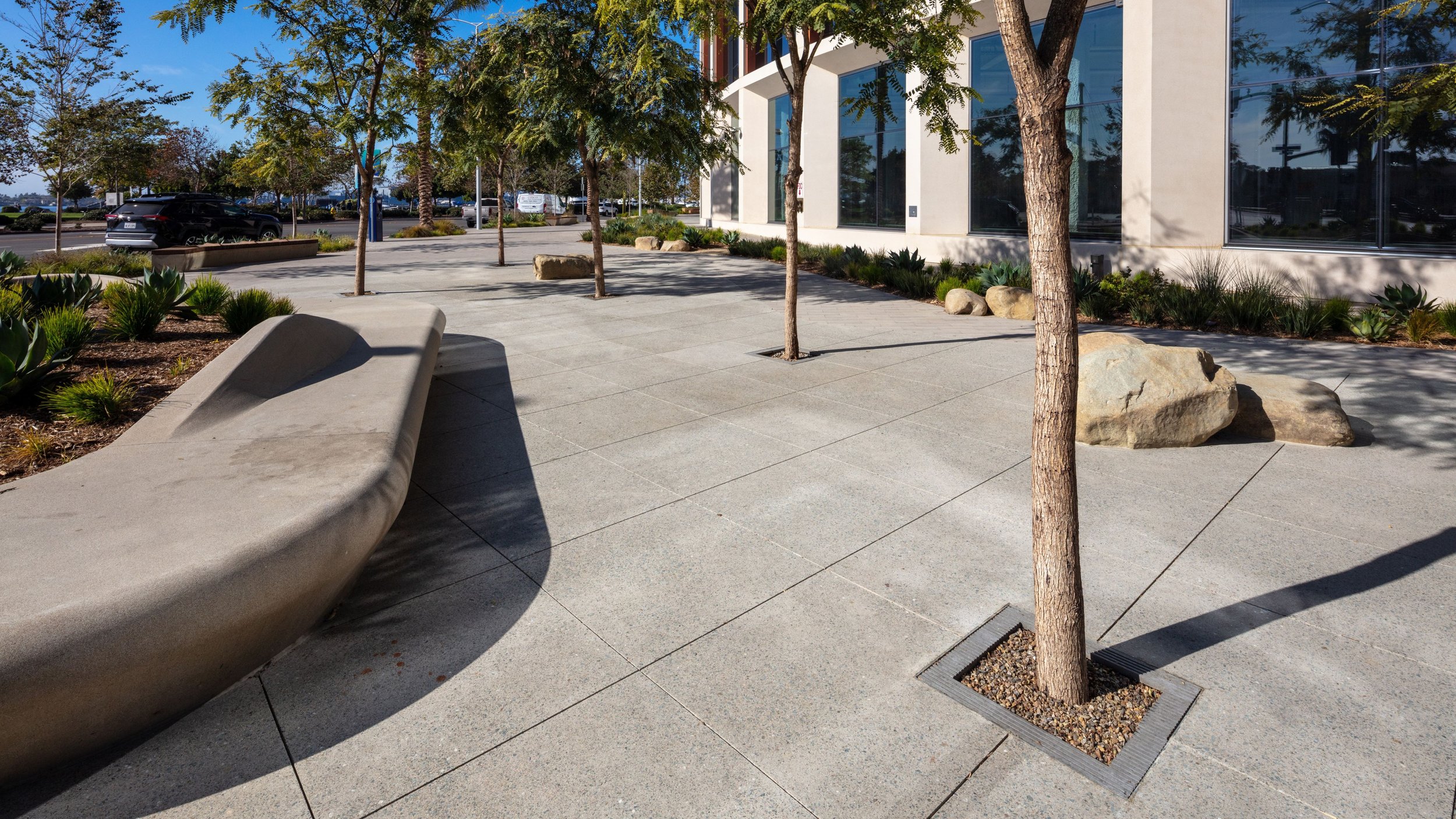 PAVER SUSPENSION SYSTEM