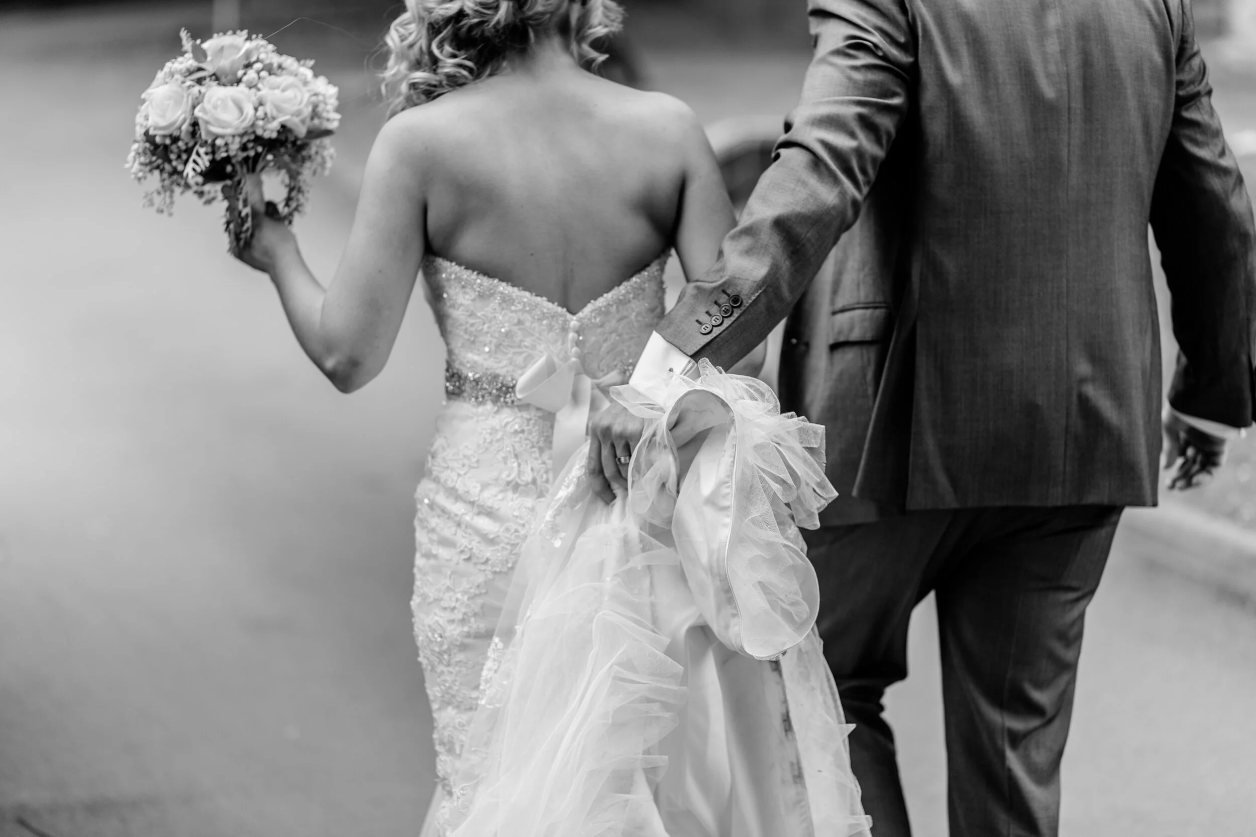 What to Expect from a Wedding Planner