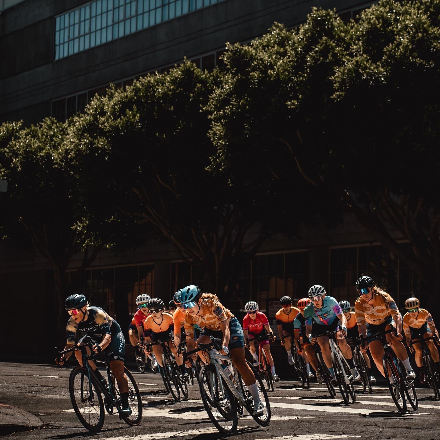 Congratulations on the team for putting in some WORK on Labor Day at the Giro di San Francisco!

We&rsquo;ll see you at Oakland Grand Prix next weekend!

📷 cred to @pamo.gif, @claytonketner, &amp; @chloe_jooni