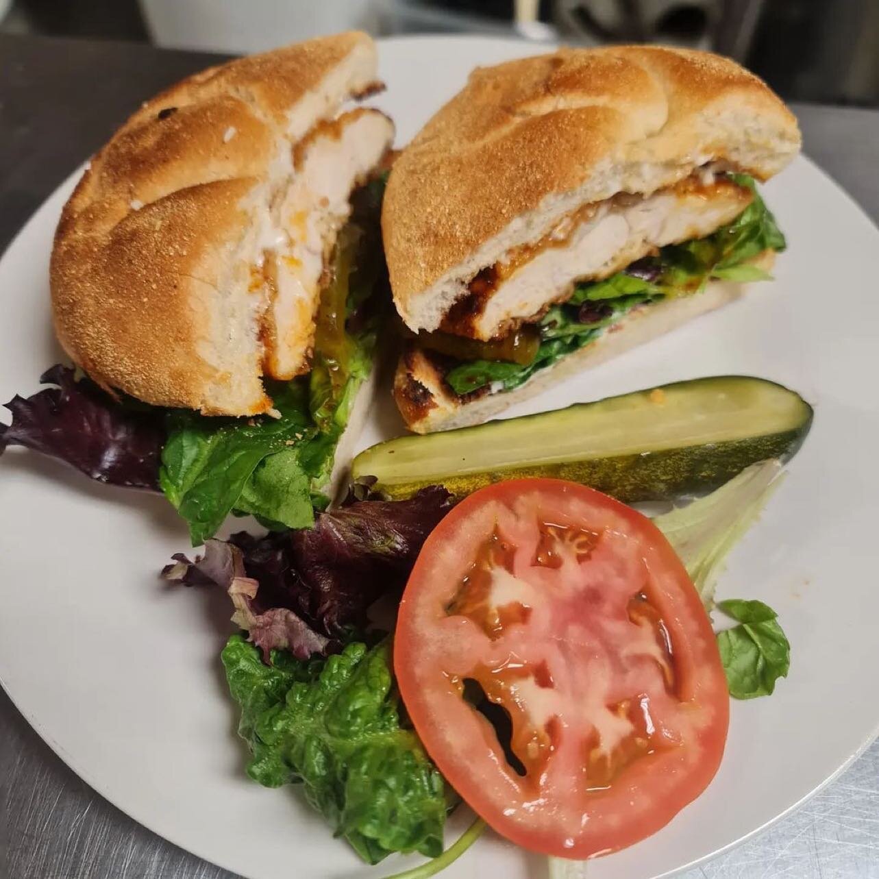 @mybrewbakers

Try our new Nashville Chicken Sandwich Special 😋

Order now:
https://www.mybrewbakers.com/product/nashville-hot-chicken-sandwich/784?cp=true&amp;sa=false&amp;sbp=false&amp;q=false&amp;category_id=43

#nashville #nashvillechicken #chic