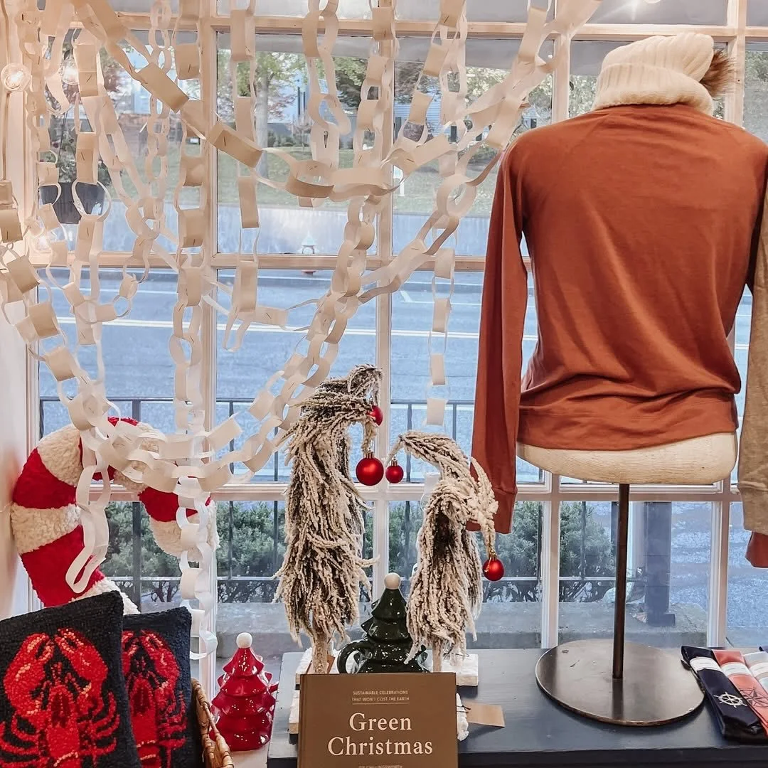 @cinderandsalt

We&rsquo;re dreaming of a Green Christmas where holiday magic meets eco-friendly charm.🎄 

 ✨Here&rsquo;s to celebrating in a way that&rsquo;s magical, meaningful, and mindful.✨

 #greenchristmas #lowwaste #consciousliving #eco #sust