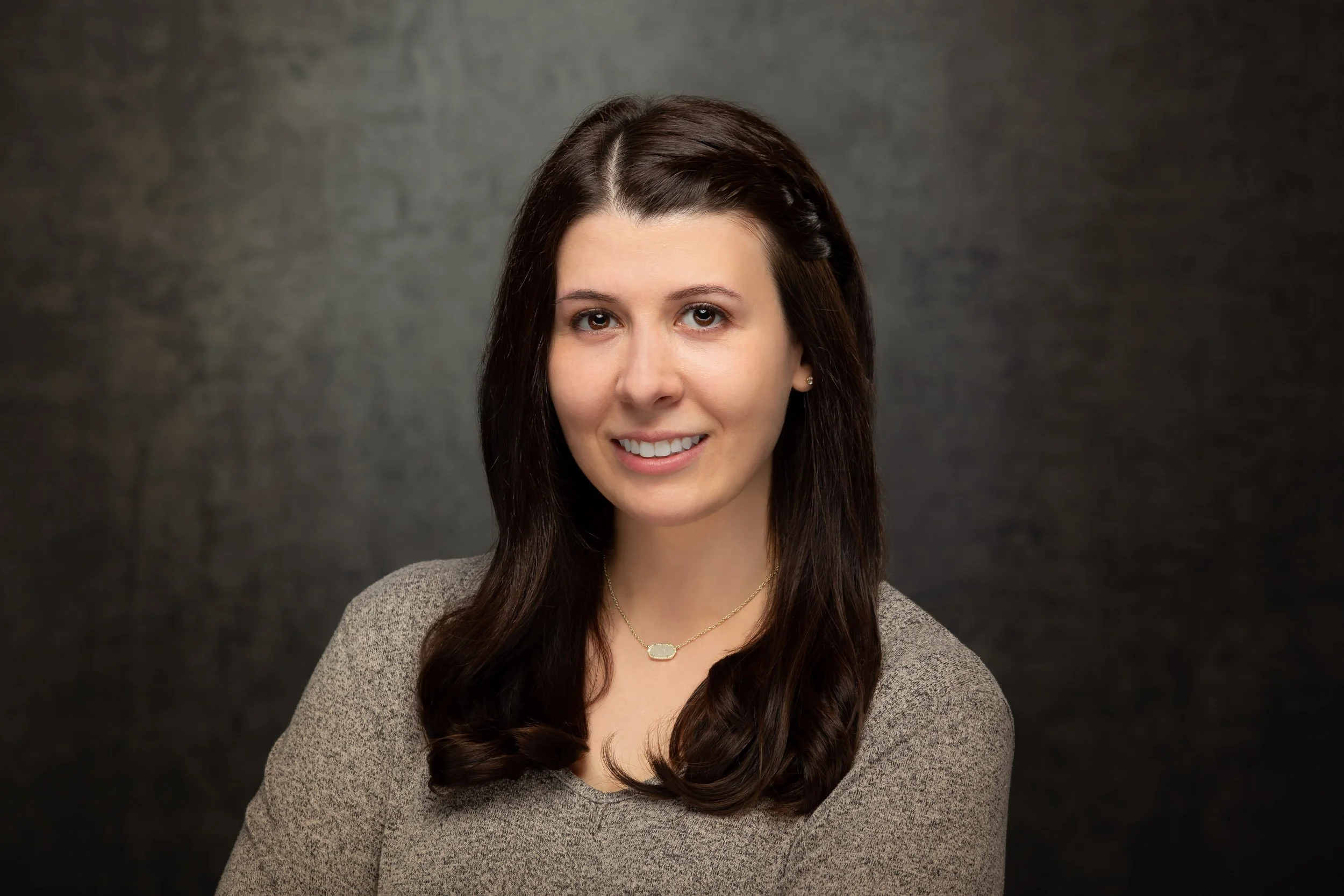 Should Companies Bring a Professional Headshot Photographer to the Office?