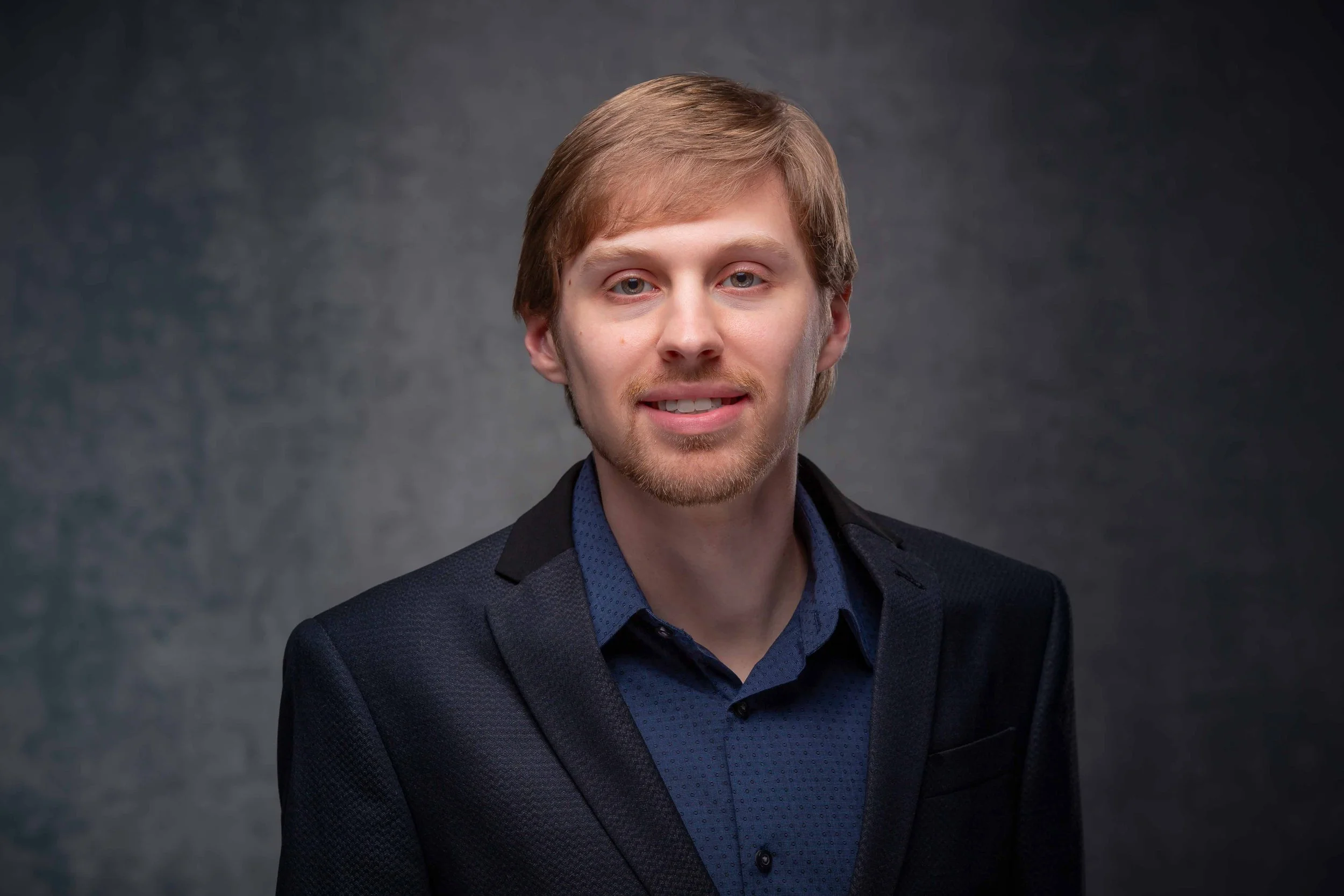 What Casting Directors Look for in Actor Headshots