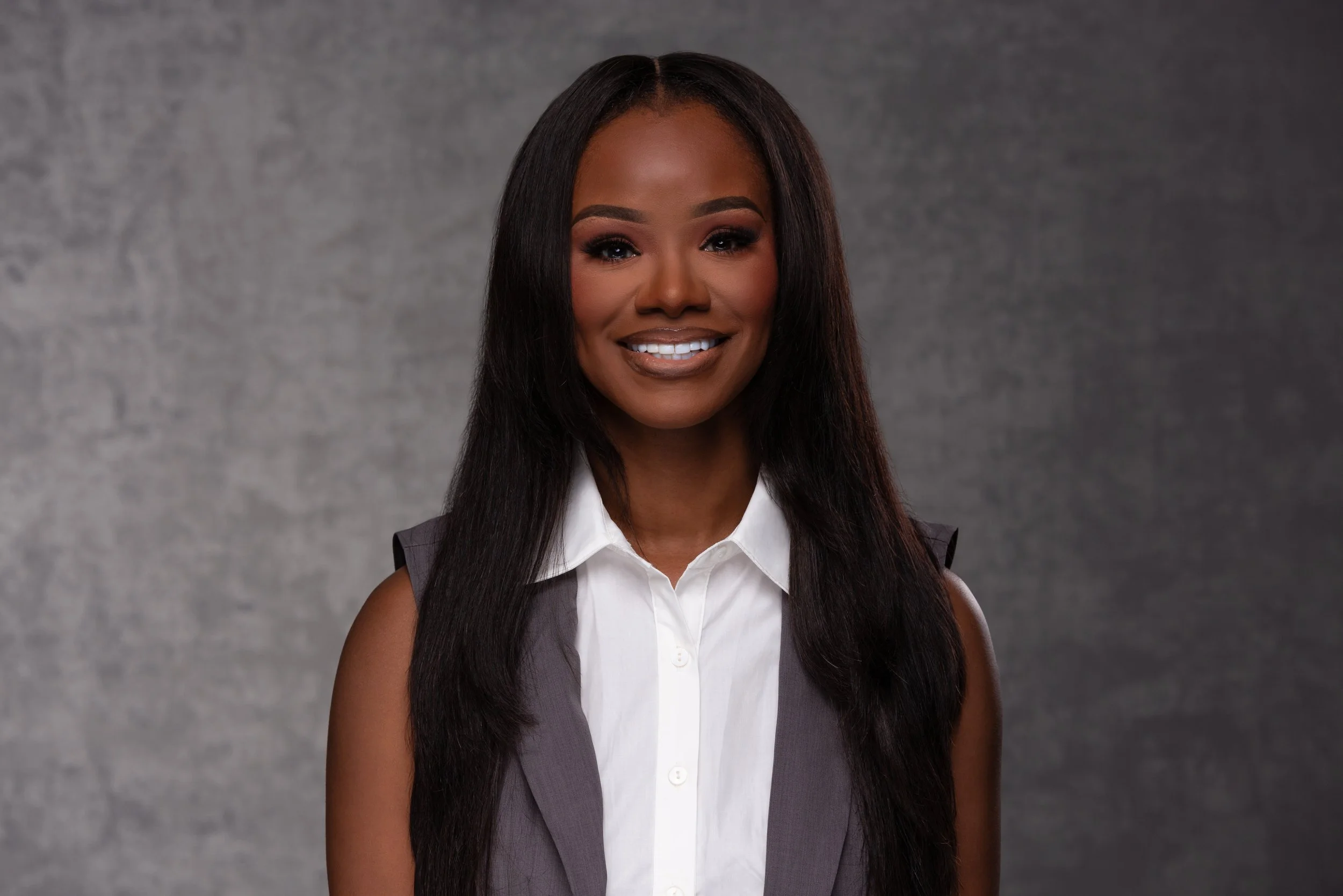 What to Wear for a Healthcare Headshot in Dallas