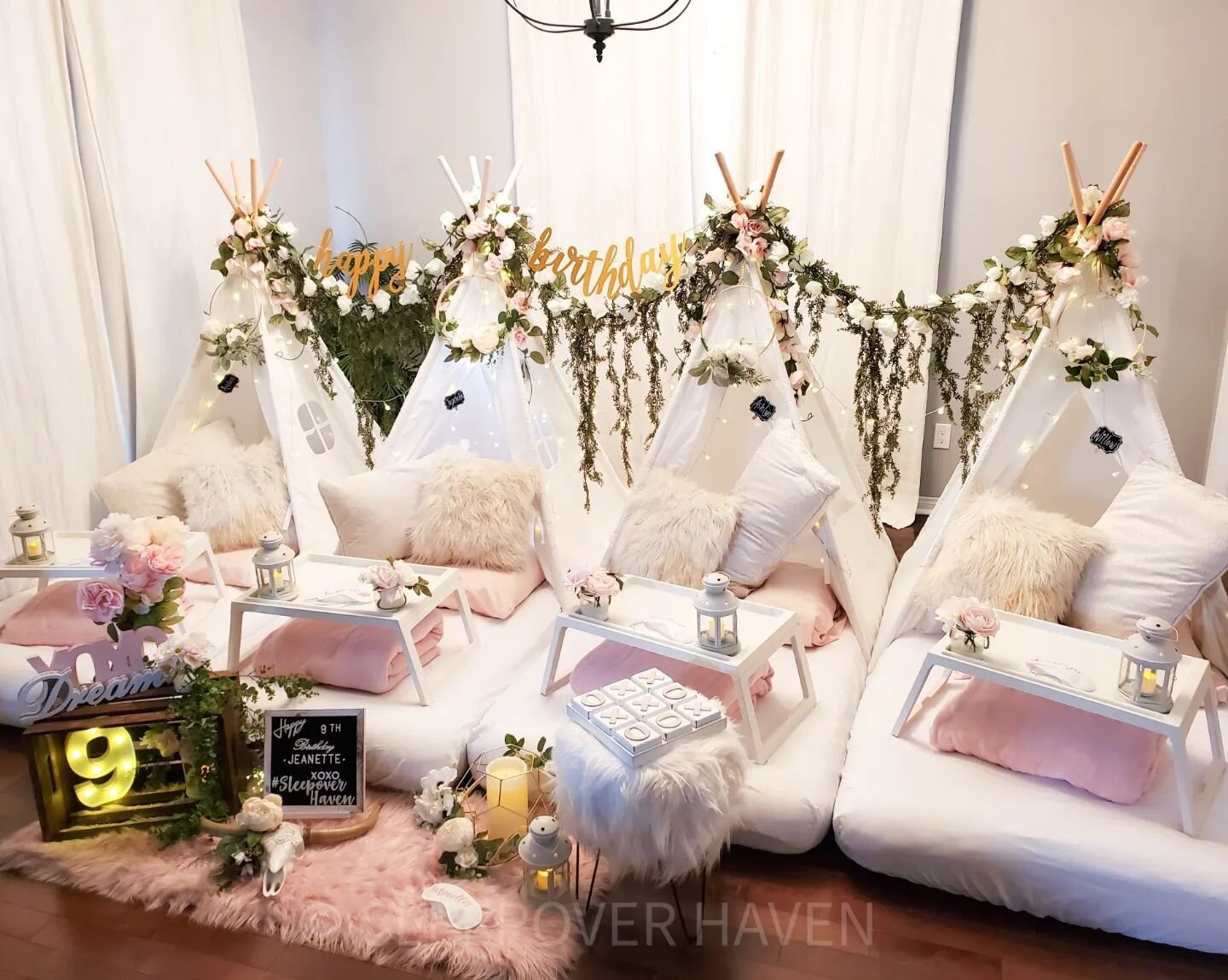 HAPPY BIRTHDAY JEANETTE!
We hope she had an amazing Sleepover! ♡ 

This is our Boho Chic with a Touch of Pink theme in our Premium Package. ♡
If you'd like to book a Sleepover just like this please visit Sleepoverhaven.com 🙂
.
.
.
.
.
.
.
.
.

#slee