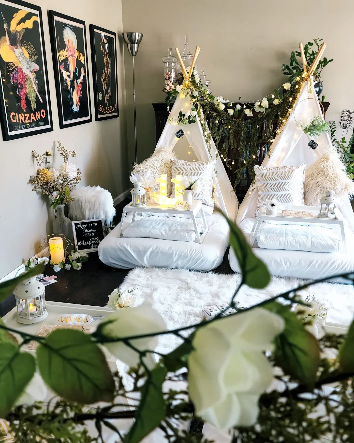 Happy 11th Birthday to Bryn! 
We hope she had a blast with her friends last night!

This is our Boho Chic theme in our premium package. You can book this too by heading to Sleepoverhaven.com!

.
.
.
.
.
.
.
#sleepover #Sleepoverparty #teepeeParty #te