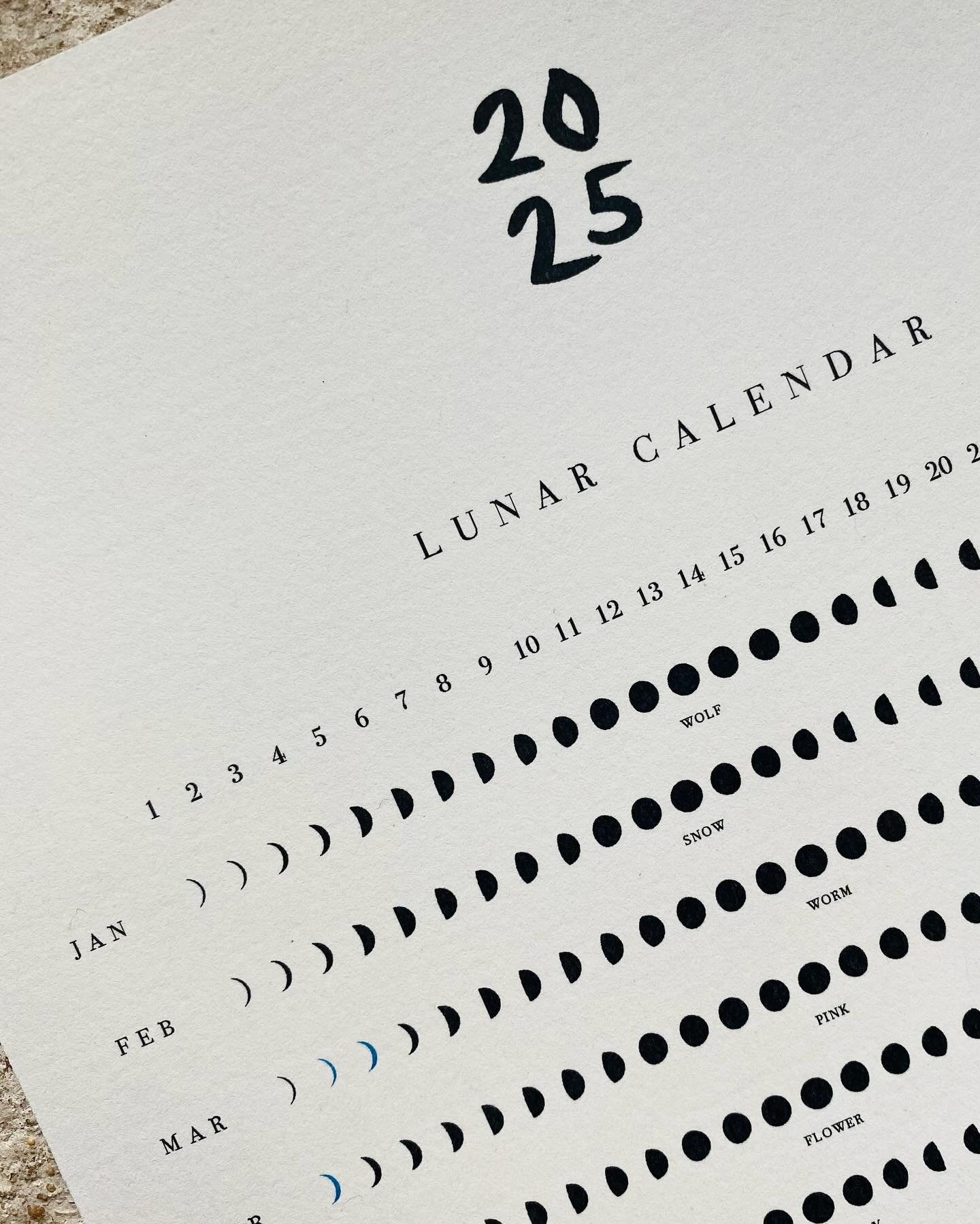 Happy #severnbore 🌊 
Our 2025 lunar calendar for Bore-spotting 👀