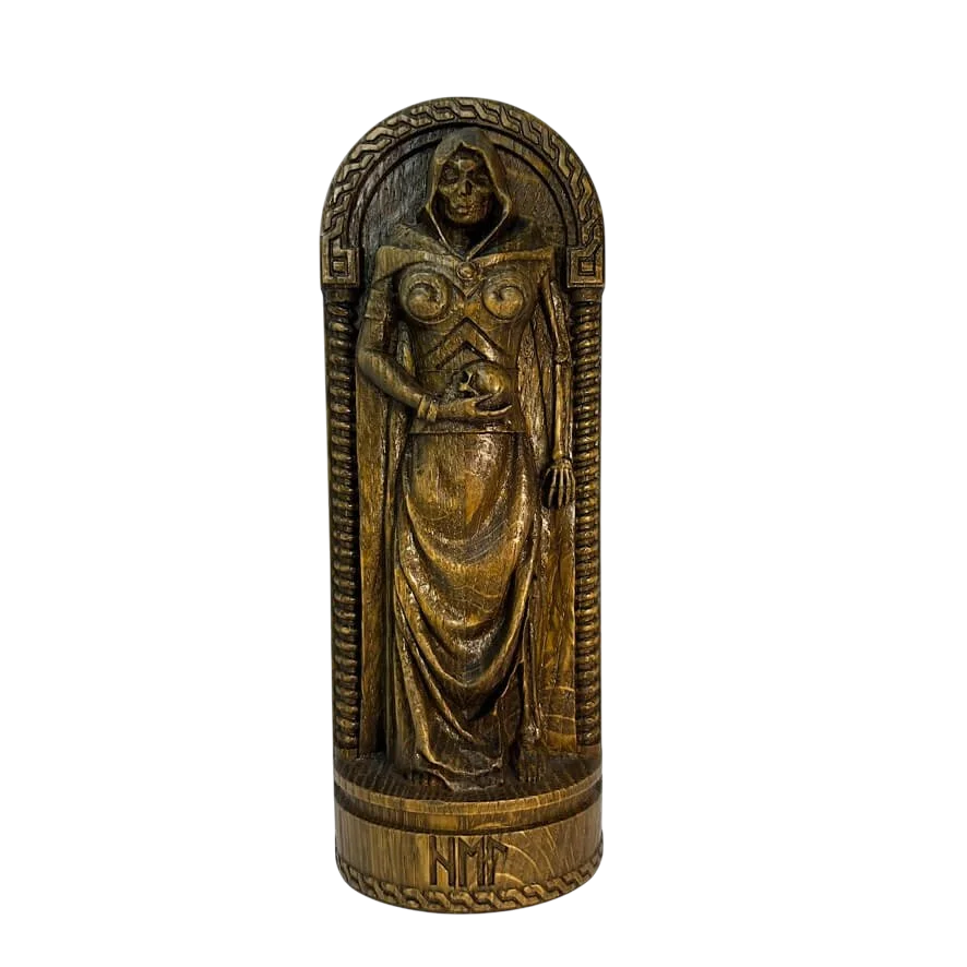 Hel Statue