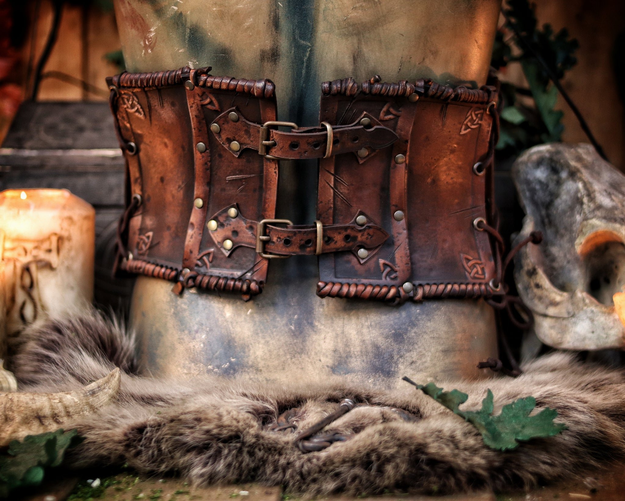 AWA009-VikingDragonKnotUnderbust_08-01.jpg