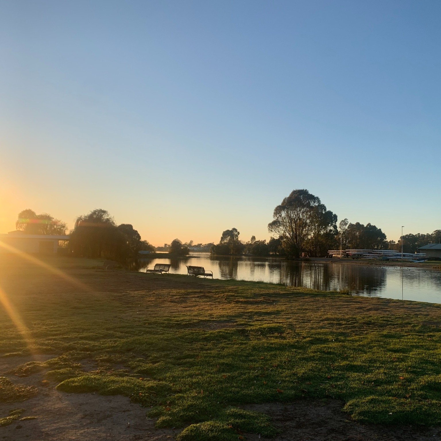 ☀️ Good morning from the Goulburn ☀️
This weekend is the Victorian Masters State Championships held in Nagambie and there's plenty of Barwon on-water action:

&gt; 9:00am - FMAB1X Heat (Inge Jabara)
&gt; 9:45am - FMAB1X Final (Inge Jabara)
&gt; 9:50a
