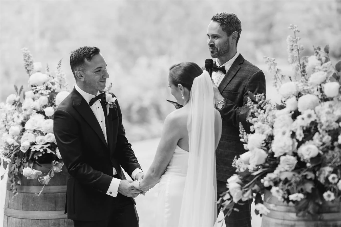 Here is an awesome snap from the wonderful Sam and Adam&rsquo;s day (thanks @michaelbriggsphotography) 

Such a fun outdoor ceremony at the beautiful @thefarmyarravalley, one of my all time favs!! 

To top it all off, @calyoungmusic was taking care o