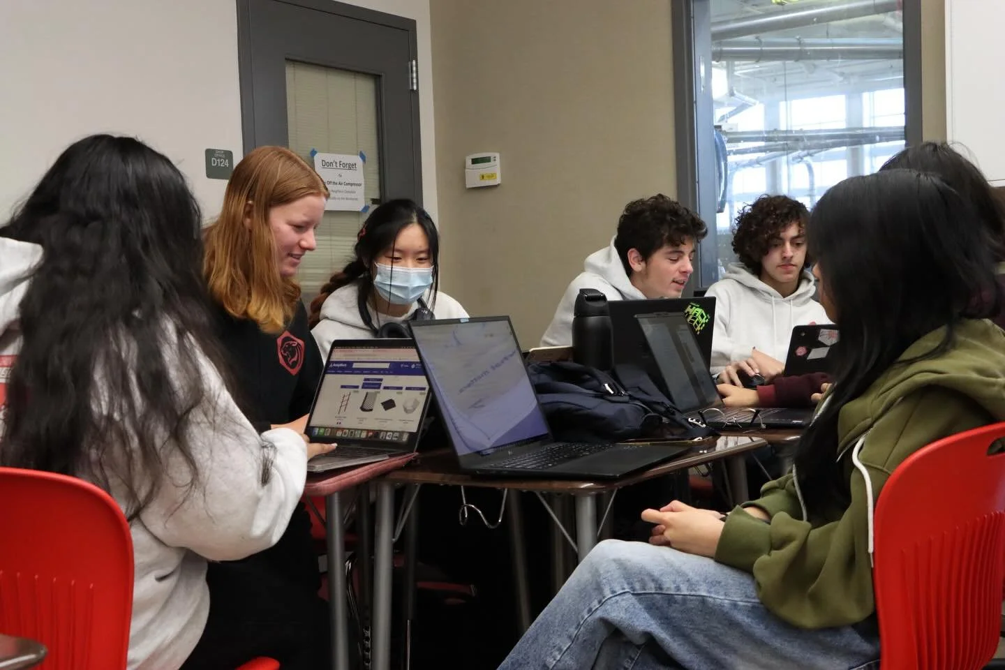 We&rsquo;re digging this game so far! We had a successful kickoff weekend for the 2026 #REBUILT season presented by @genehaasfoundation.
On Saturday, we watched the livestream and read through the game manual as a team, wrapping up the day with discu