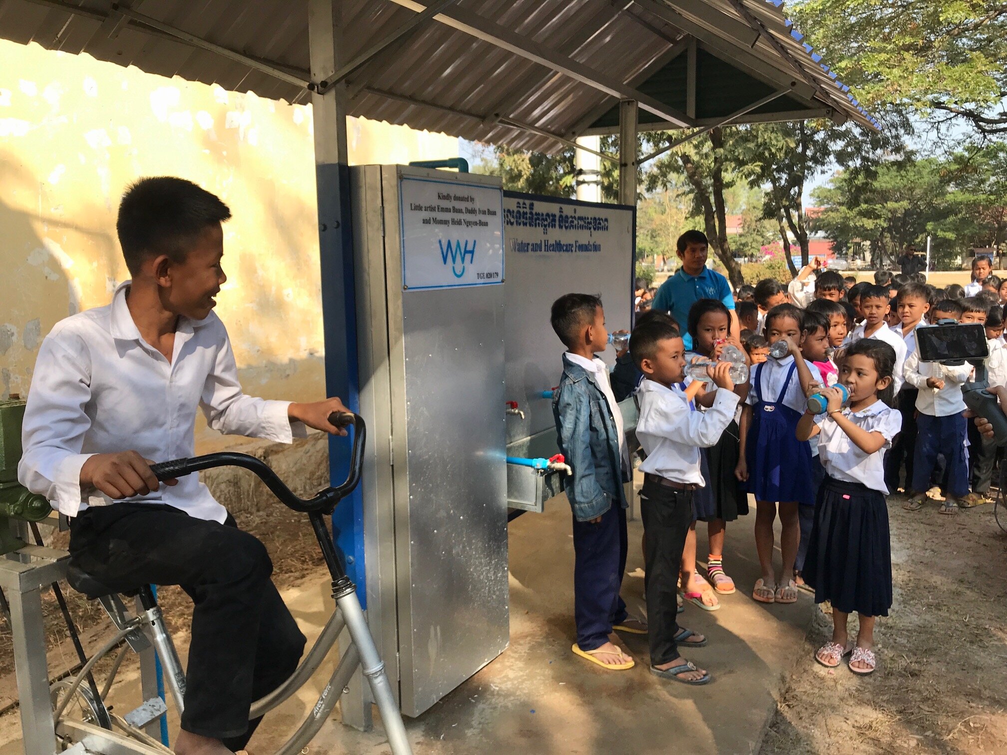 Cambodia clean water new WAH bikepump system MG_9644.jpg