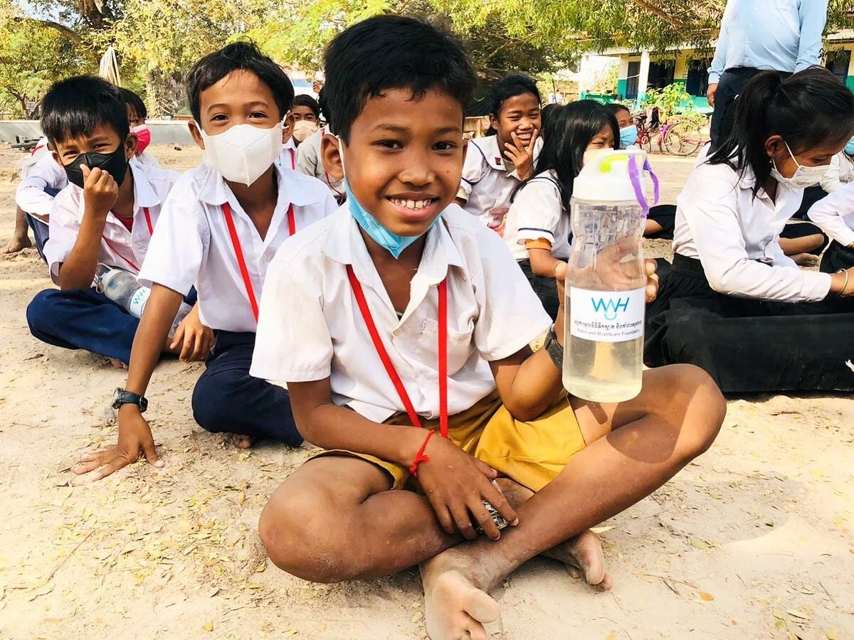Happy Healthier Days, with hundreds of children in Kampong Chhnang village schools, now proud owners of reusable, &amp; highly durable clean water bottles. ☀️🤗💦

Simple BPA-free bottles enable children to drink safe filtered water after school, fur