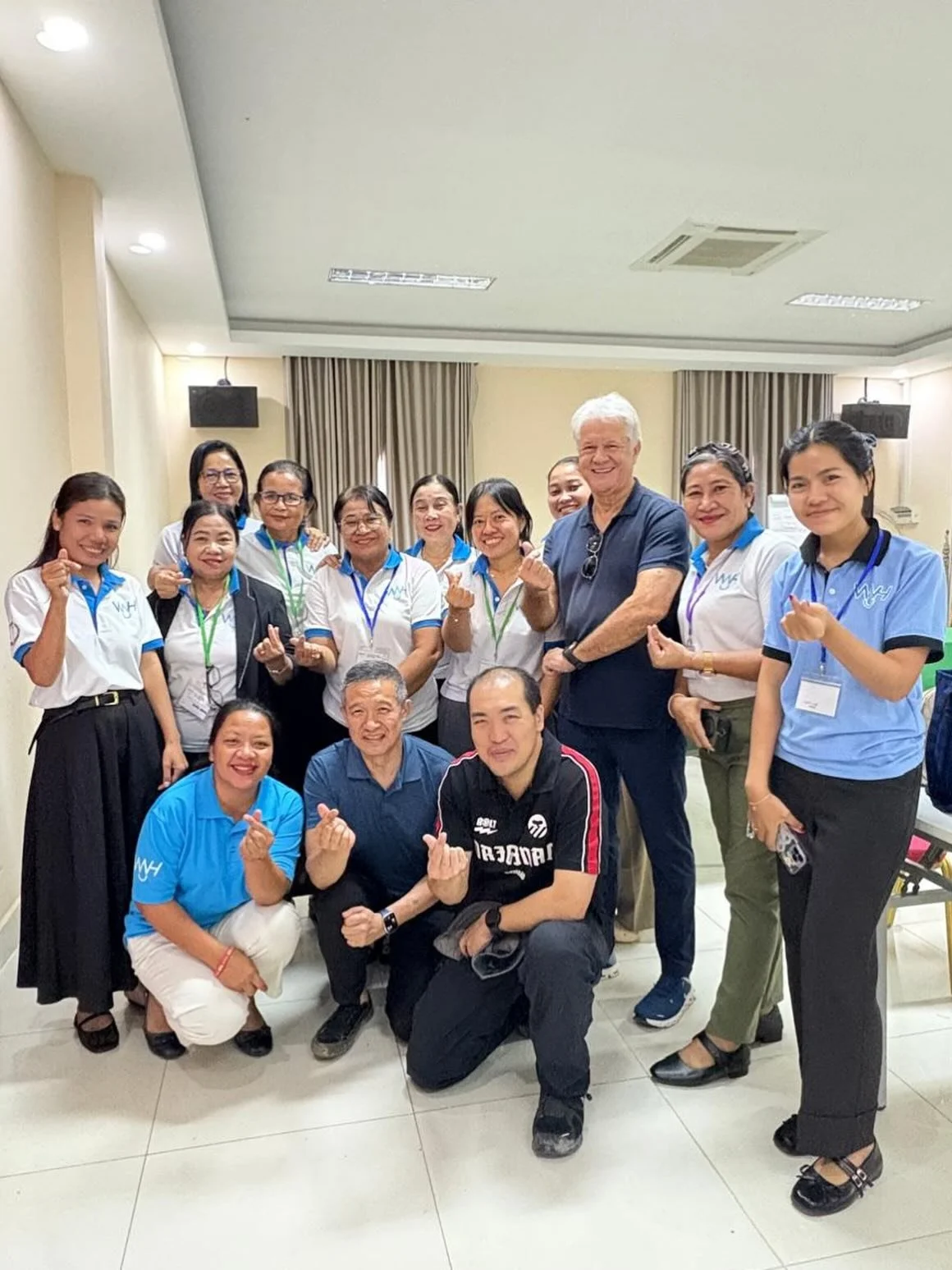 A Milestone Moment for WAH🇰🇭⛑️🇸🇬

Today we marked a truly memorable reunion in Kampong Chhnang - bringing together our founder Chris Wilson, SingHealth Deputy CEO Prof Kenneth Kwek, and long-time supporter Matthew Teng-The Silent Foundation for a