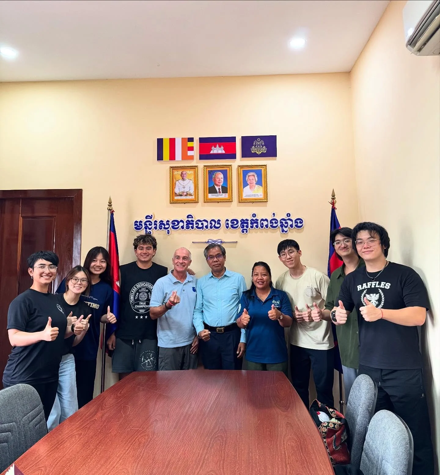 Welcoming our new cohort of NUS College iEX students, with the mission to continue building data integration programs, designed to improve public health services in remote rural clinics in Cambodia. 

The program supports nationwide goals to implemen
