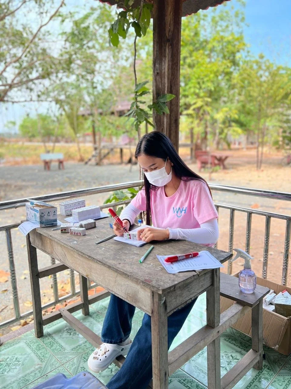A hopeful step forward in Kampong Chhnang 🌱🙏🏽

WAH&rsquo;s new scholarship, together with Bright Hope College, is opening doors for young changemakers from rural communities - creating access to tertiary education while building real-world skills.