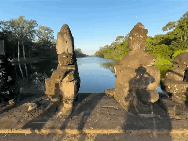 WhatsApp GIF 2025-12-08 at 19.50.26.gif