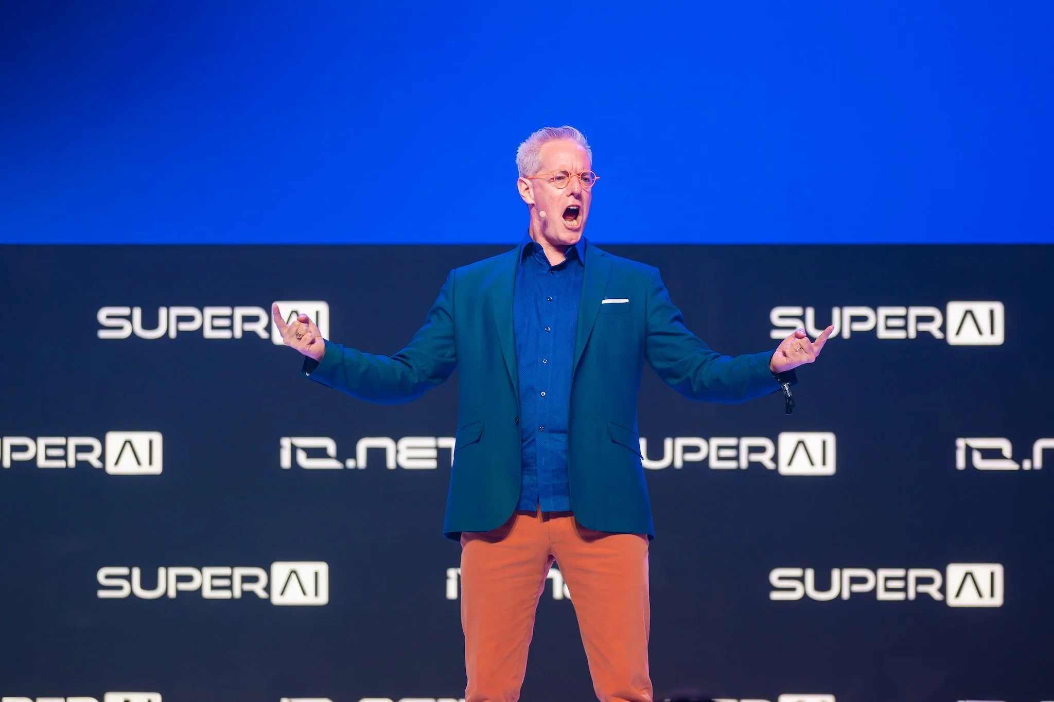 Welcome to the Future SuperAI-0004-250618-091055-PCA_0051.jpg