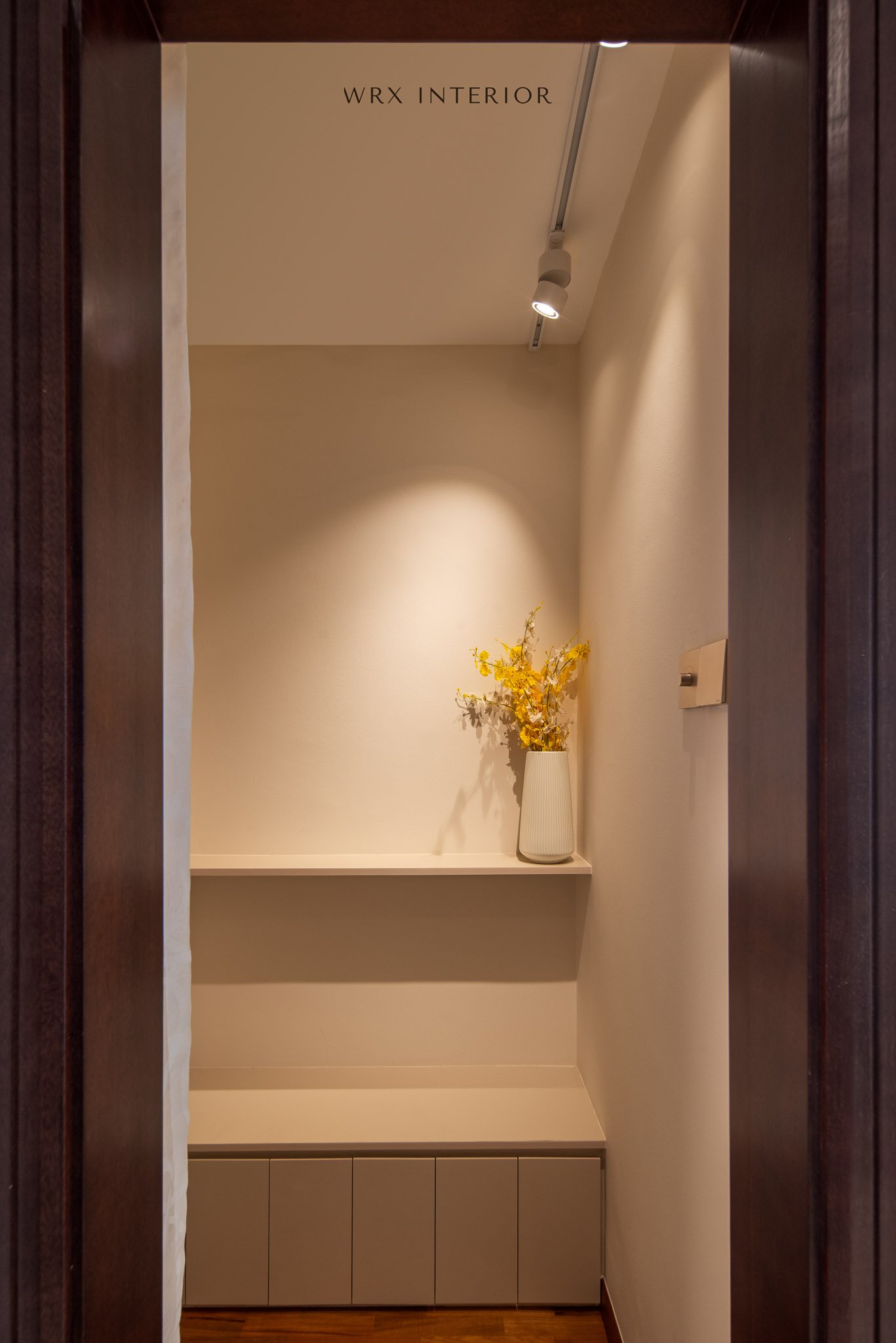 15 _ WRX Interior _ Waterside Blk 1 _ Logo.jpg