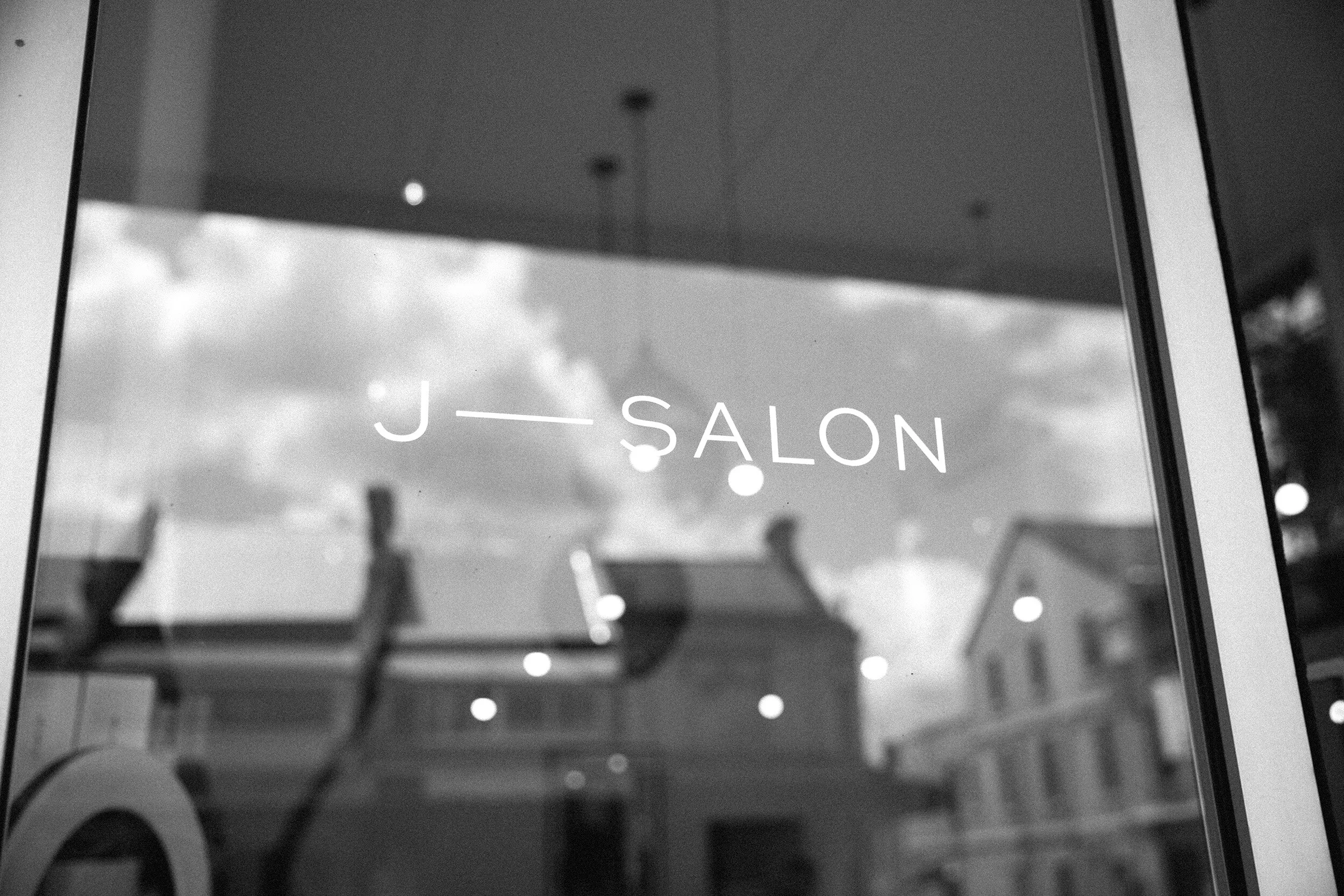 J — SALON