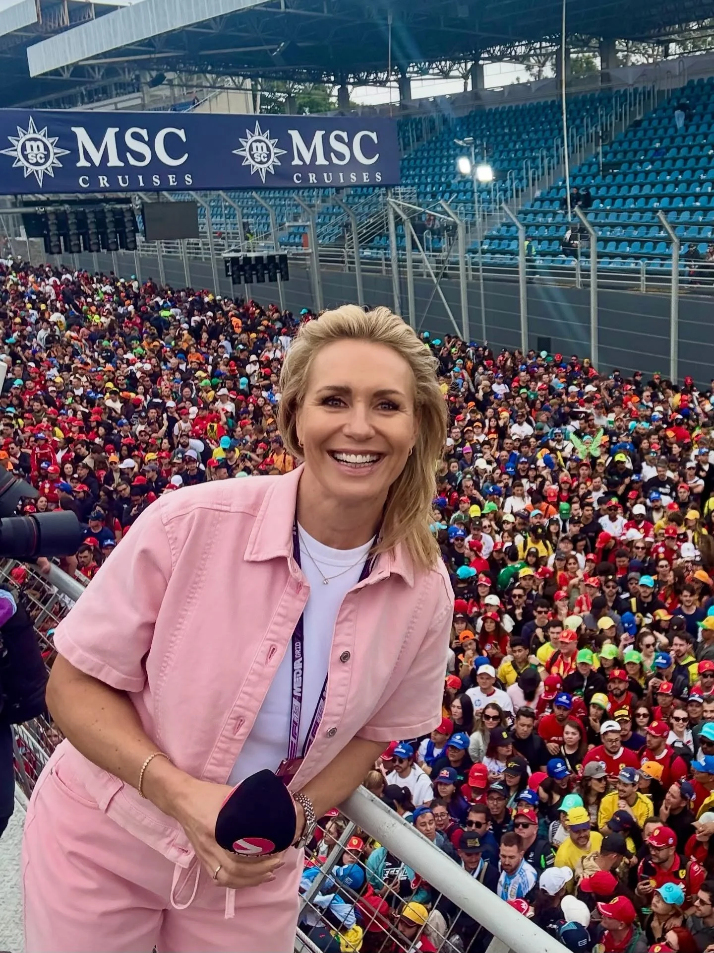 Brazil never fails 🇧🇷

Obrigada Interlagos 💛💚

Three more races 🏁🏆
@viaplayurheilu