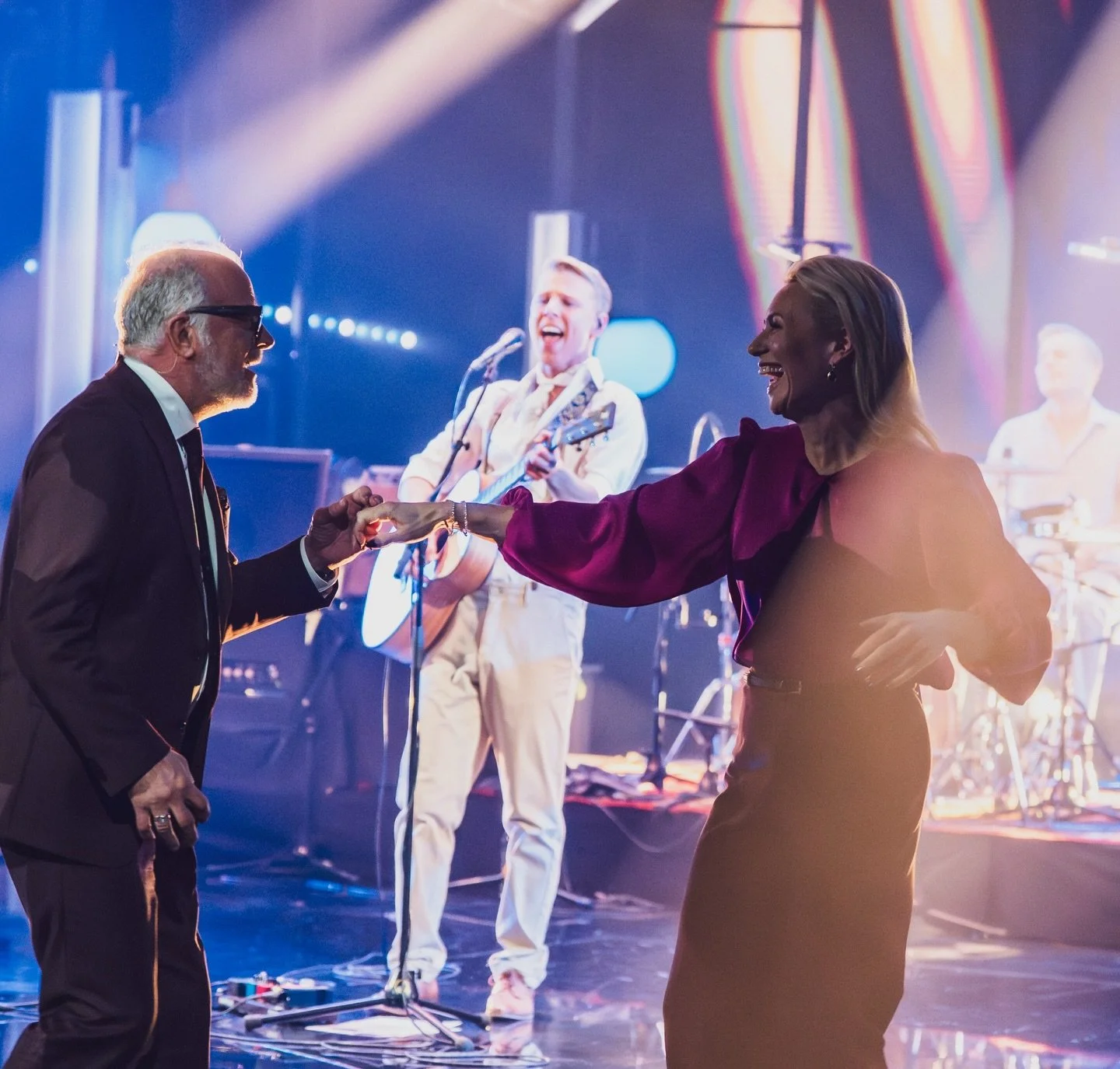 Crazyyyyyy 🔥🔥🔥 

Mik&auml; mielet&ouml;n ilta taas Tohlopissa! 

Hurttia huumoria ja vahvaa tiet&auml;myst&auml; 💪
@tuomaskyro ja Janne Saarikivi semeihin ohjelmahistorian kovimmilla pisteill&auml; (44 p). Timo Kahilainen ja @hanad_hassan antoiva