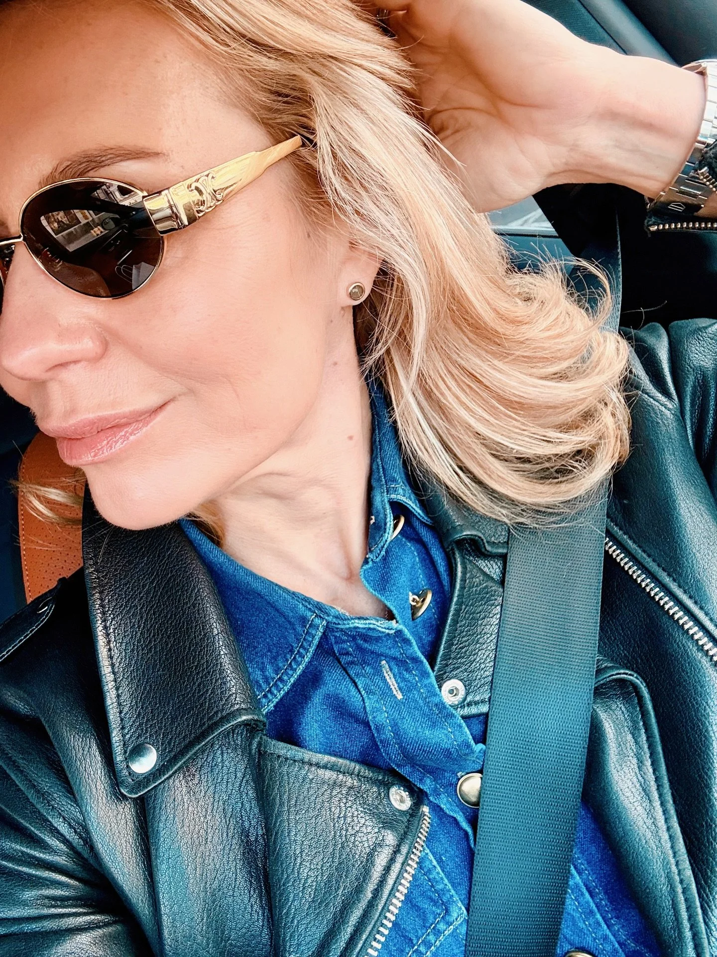 H&auml;ik&auml;s&ouml;&ouml;k&ouml;?!? ☀️😎 

Ihanaa viikonloppua 🫶🩷

@keops_optiikka / mainos