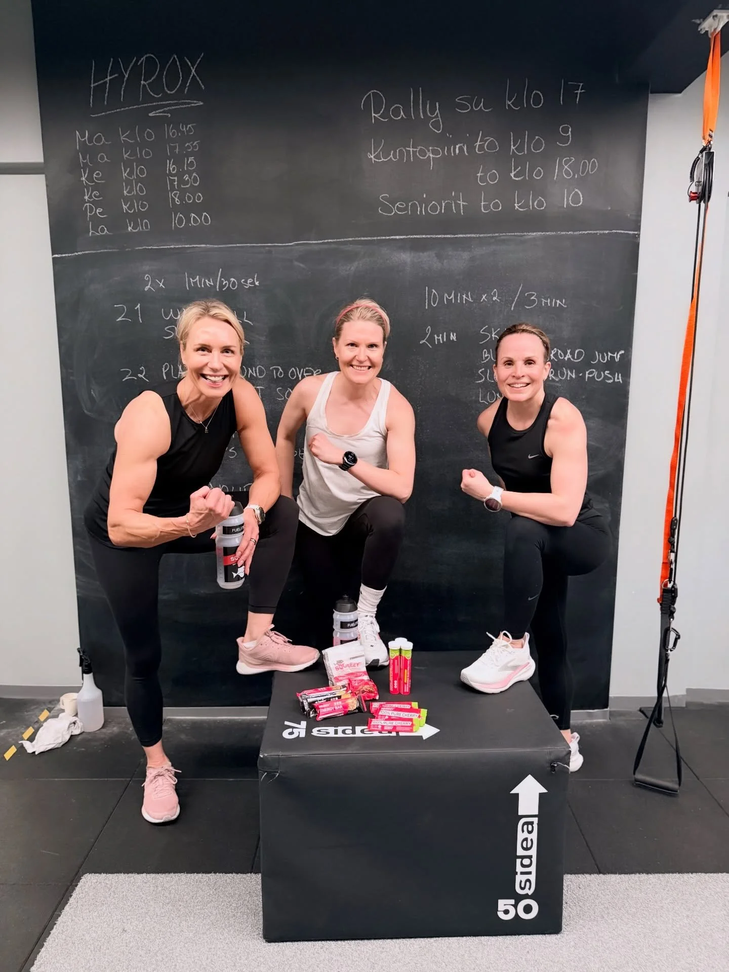 Mahtava treeniviikonloppu Mikkeliss&auml; takana. Upeat mimmit ja kauniit puitteet t&auml;ydelliselle rentoutumiselle 🫶 

@marikuvaja ja @iina.lindstrom teid&auml;n kanssa l&auml;htisin minne vaan 😂 Pois alta risut ja m&auml;nnynk&auml;vyt ja v&aum