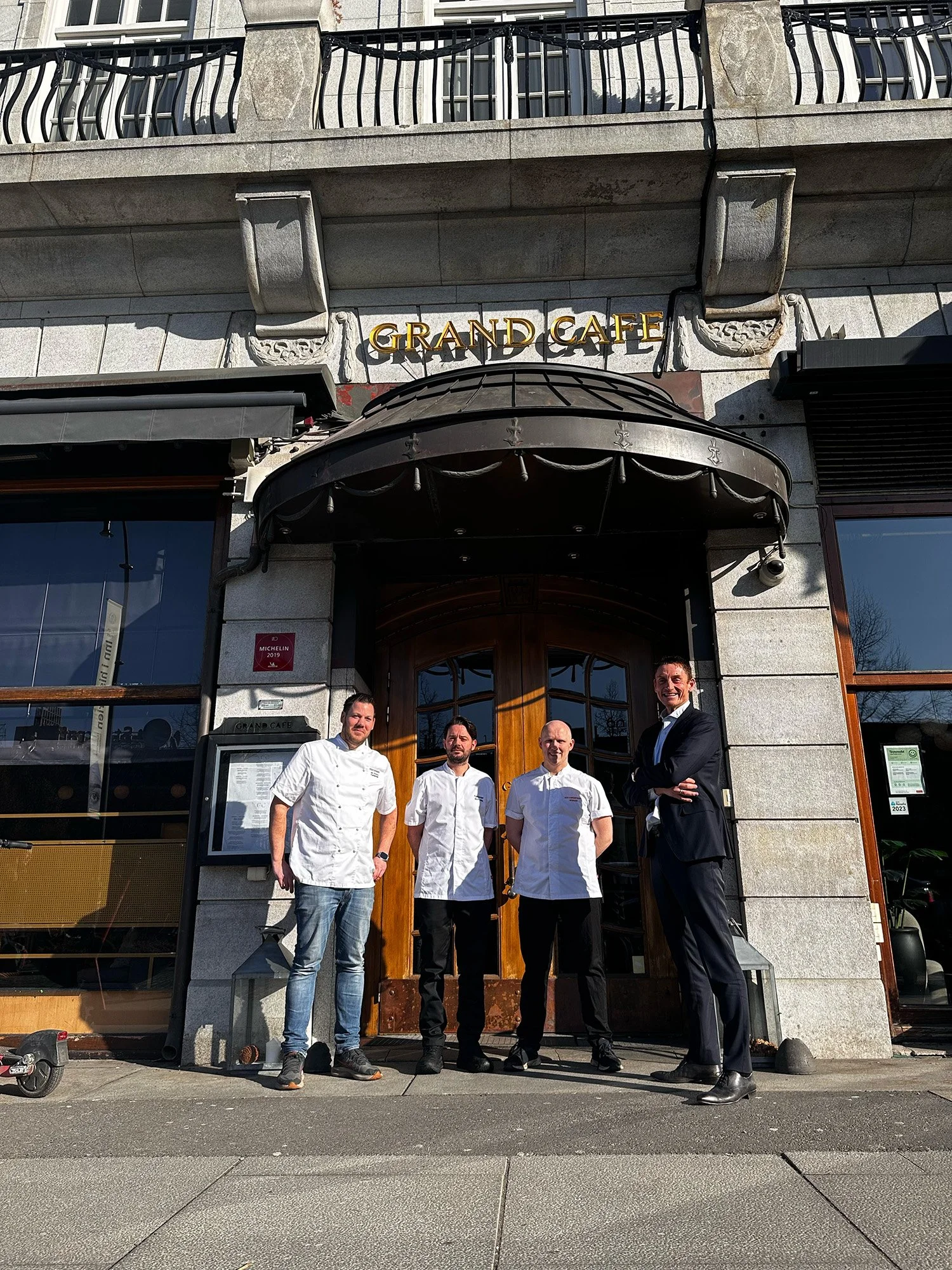 10 Hands Dinner - Grand Café 20. april