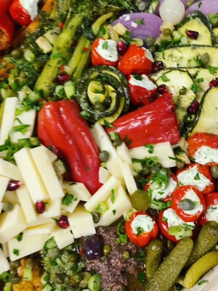 Quick Sample From Our Holiday Deliveries. 

Wishing You Happy Holidays, Laughter And The Company Of Those You Love. 

#happyholidays #tastingboard #mezetable #chicagofood #southsidechicago