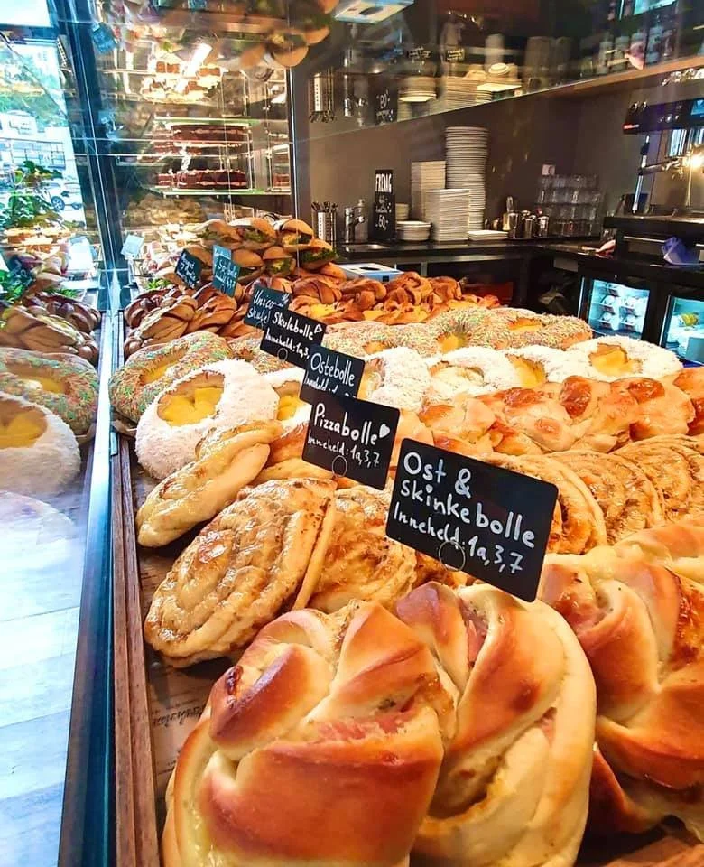 tya cafe.jpg