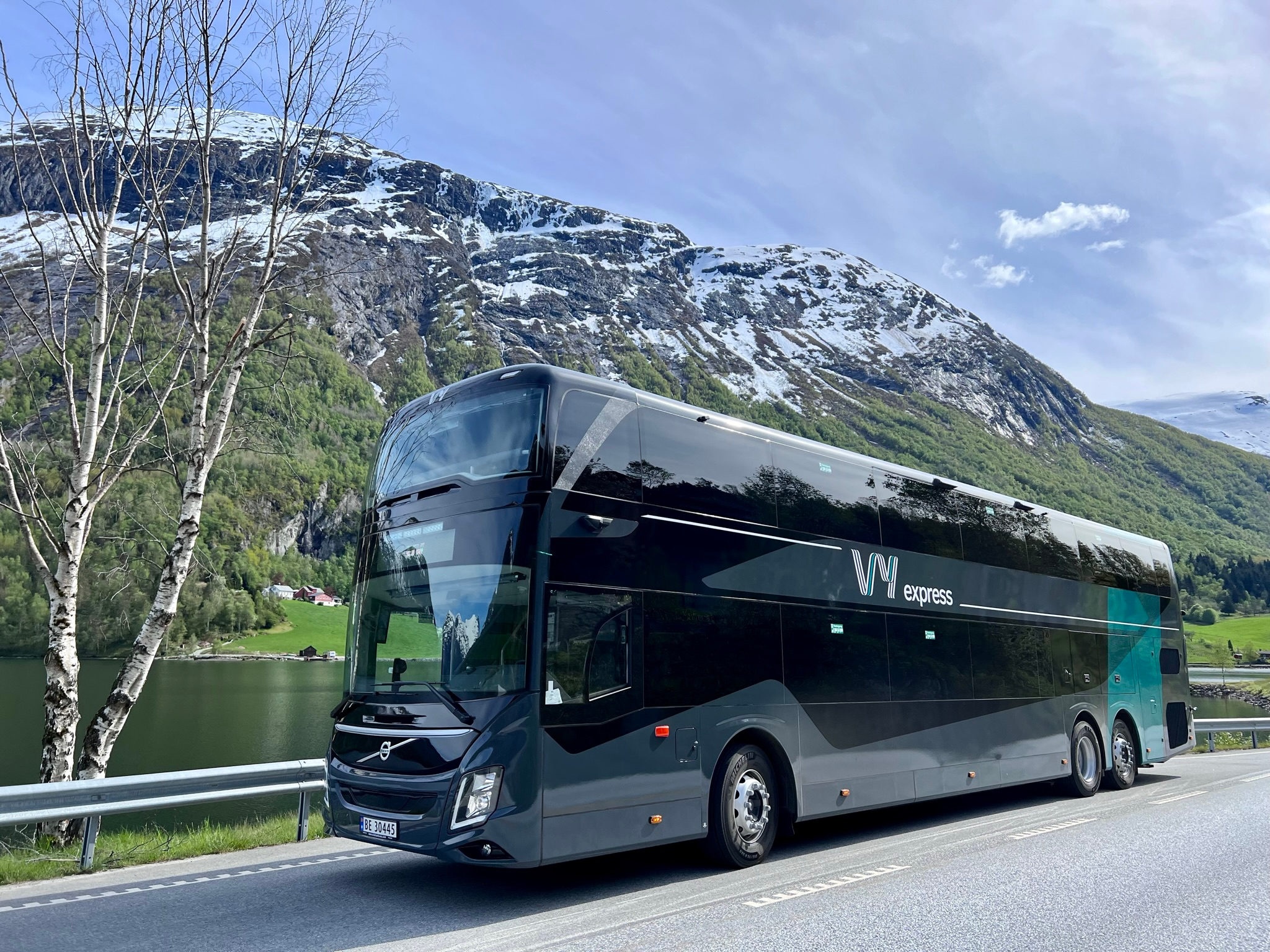 National buses/express buses