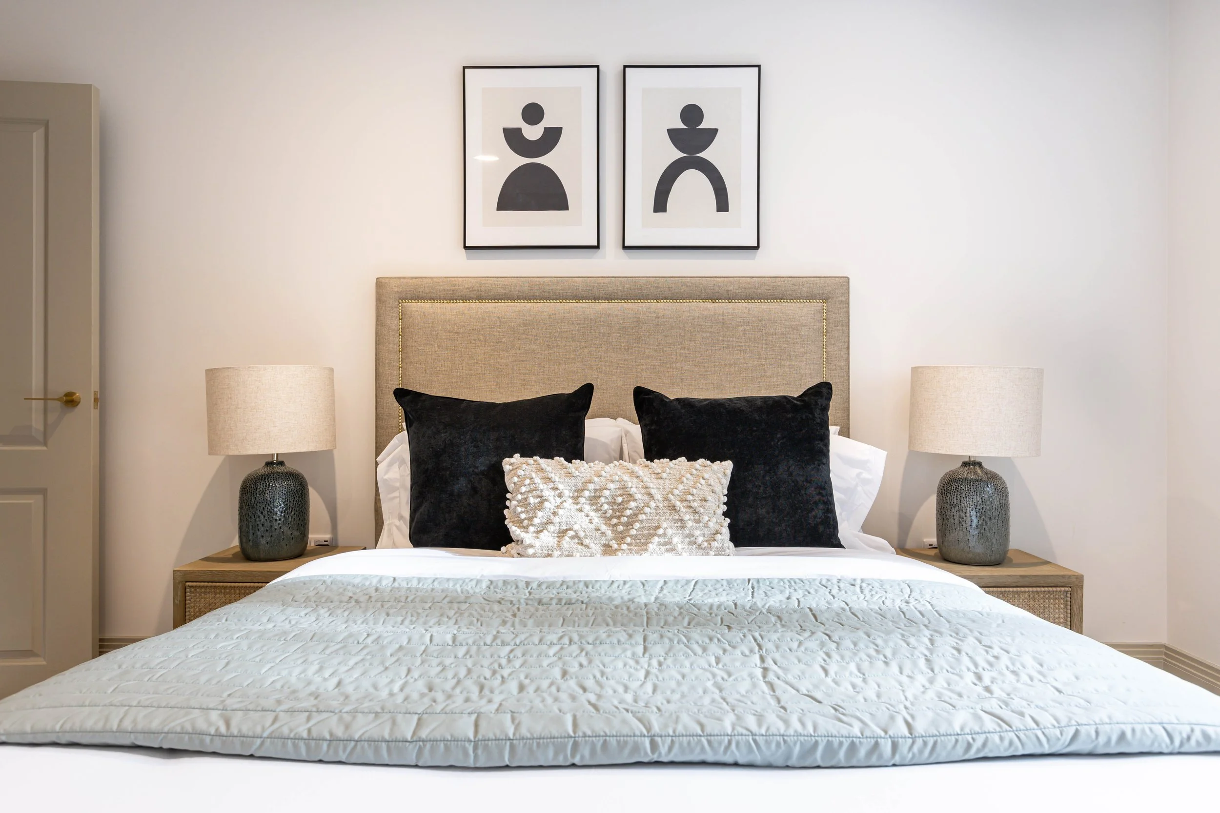 Bordeaux, Chewton Farm Rd 10.10.23-2038.jpg