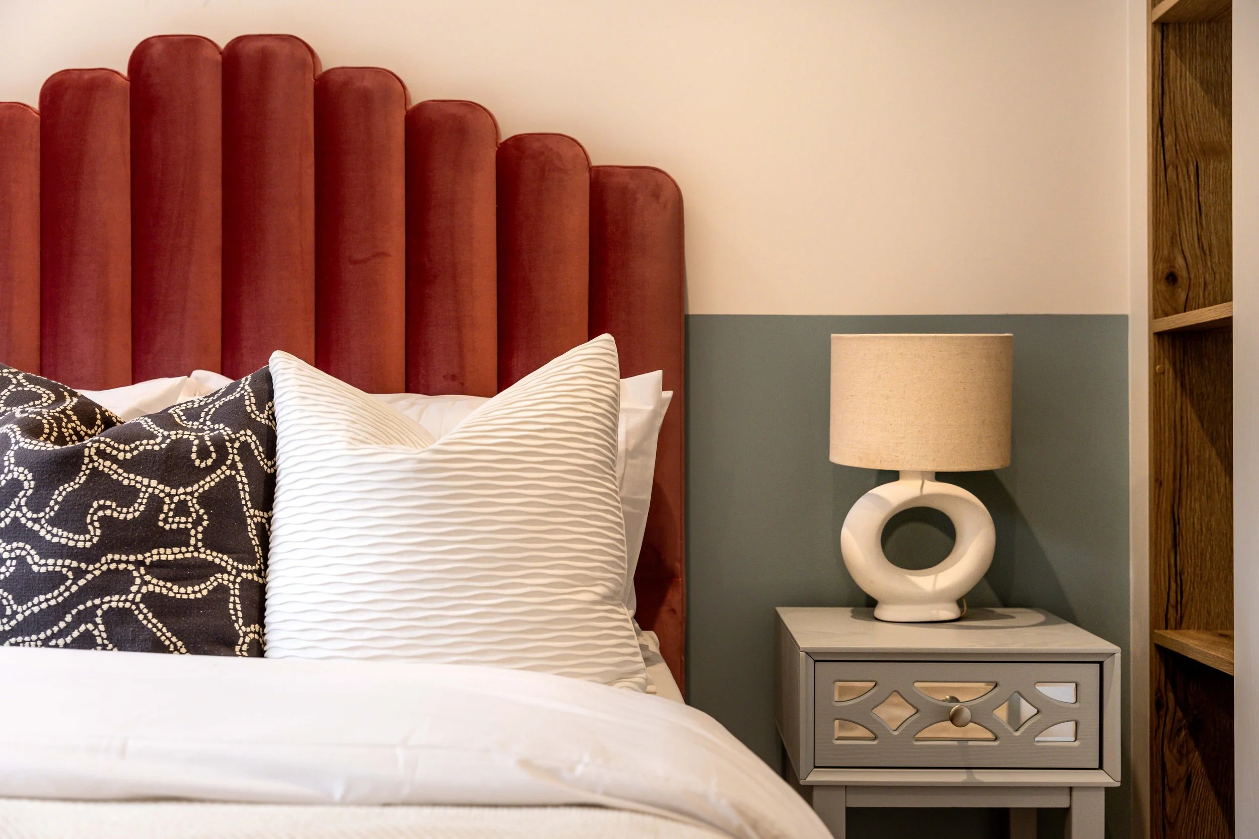 Bordeaux, Chewton Farm Rd 10.10.23-2051.jpg