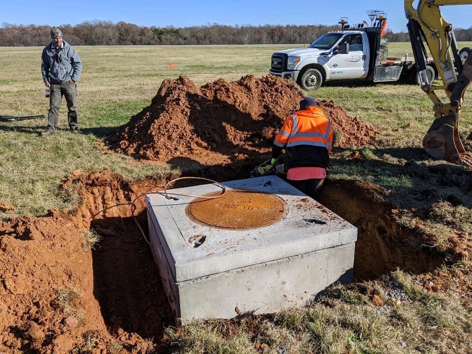 Manhole Installation at Charlotte-Douglas Airport