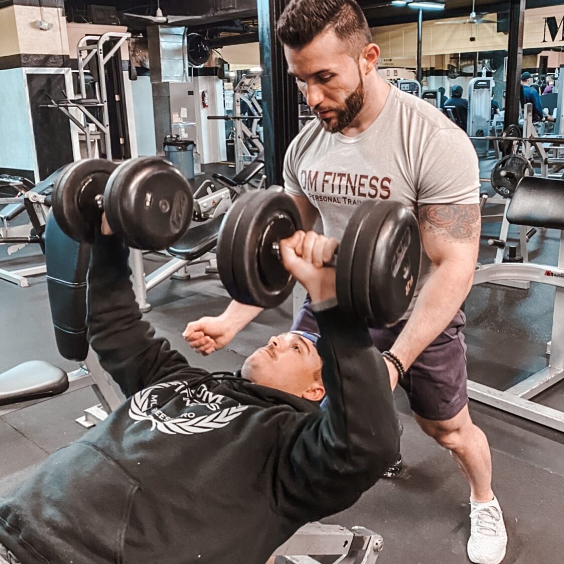 The time to start is now 💪🏼

Contact us today to set up your free personal training consultation. 

www.dmfitnesstn.com &bull; 615.275.9217

⁣
.⁣
.⁣
.⁣
.⁣
.⁣
#athlete #athleticperformance #athletictraining #cardio #coach #coaching #coretraining #cr