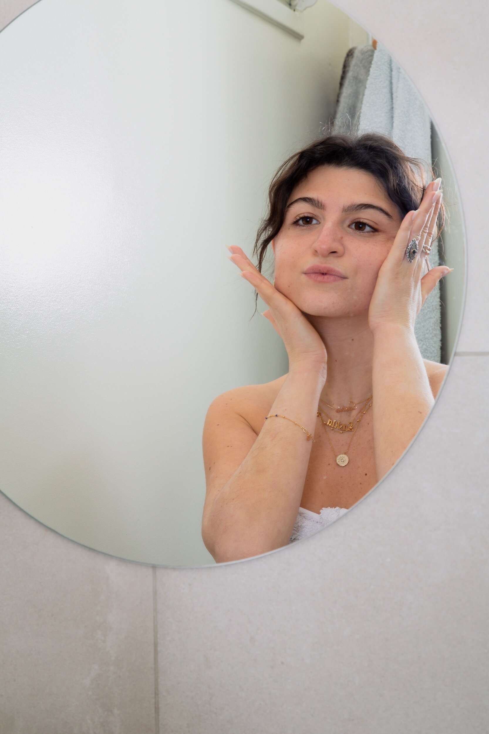 La routine visage pour une peau acnéique - Mademoiselle bio