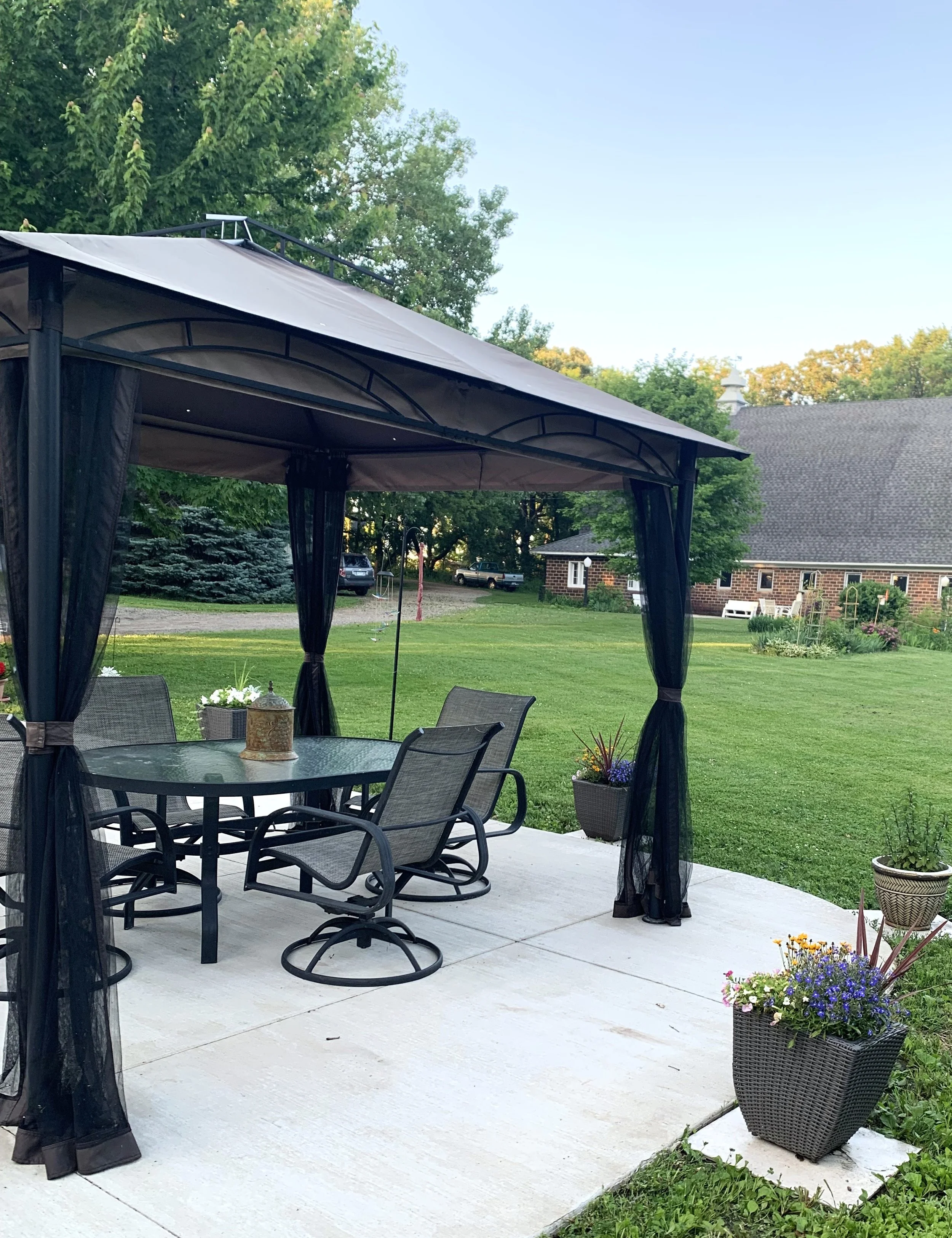 patio tent.jpg