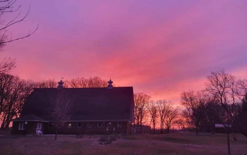 morning sun barn.jpg