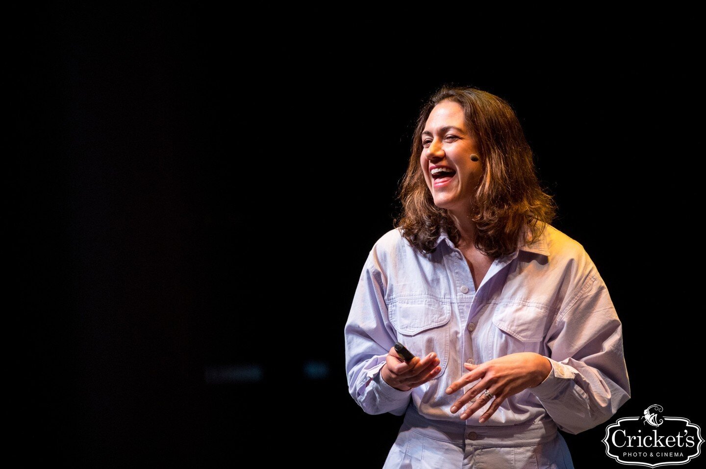 I stood up on a stage and gave a 23-minute talk on gratitude! As you can see, I had a lot of fun.⁠ Huge thanks to @marcandangel for the opportunity!
⁠
To hear more about how it felt, sign up for my newsletter--going out later today!⁠
⁠
P.S. Anyone lo