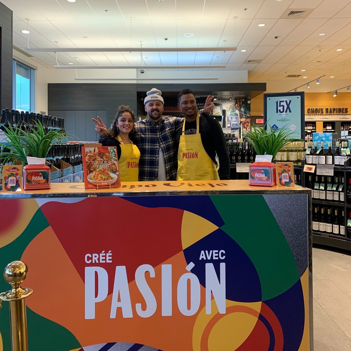 Speed was present yesterday at the Campo Viejo event with Laurent Dagenais at the SAQ Brossard - Taschereau/Adam.

The first 50 consumers received a free signed book by Laurent Dagenais, enjoyed a Campo Viejo tasting, entered a contest with Narcity t