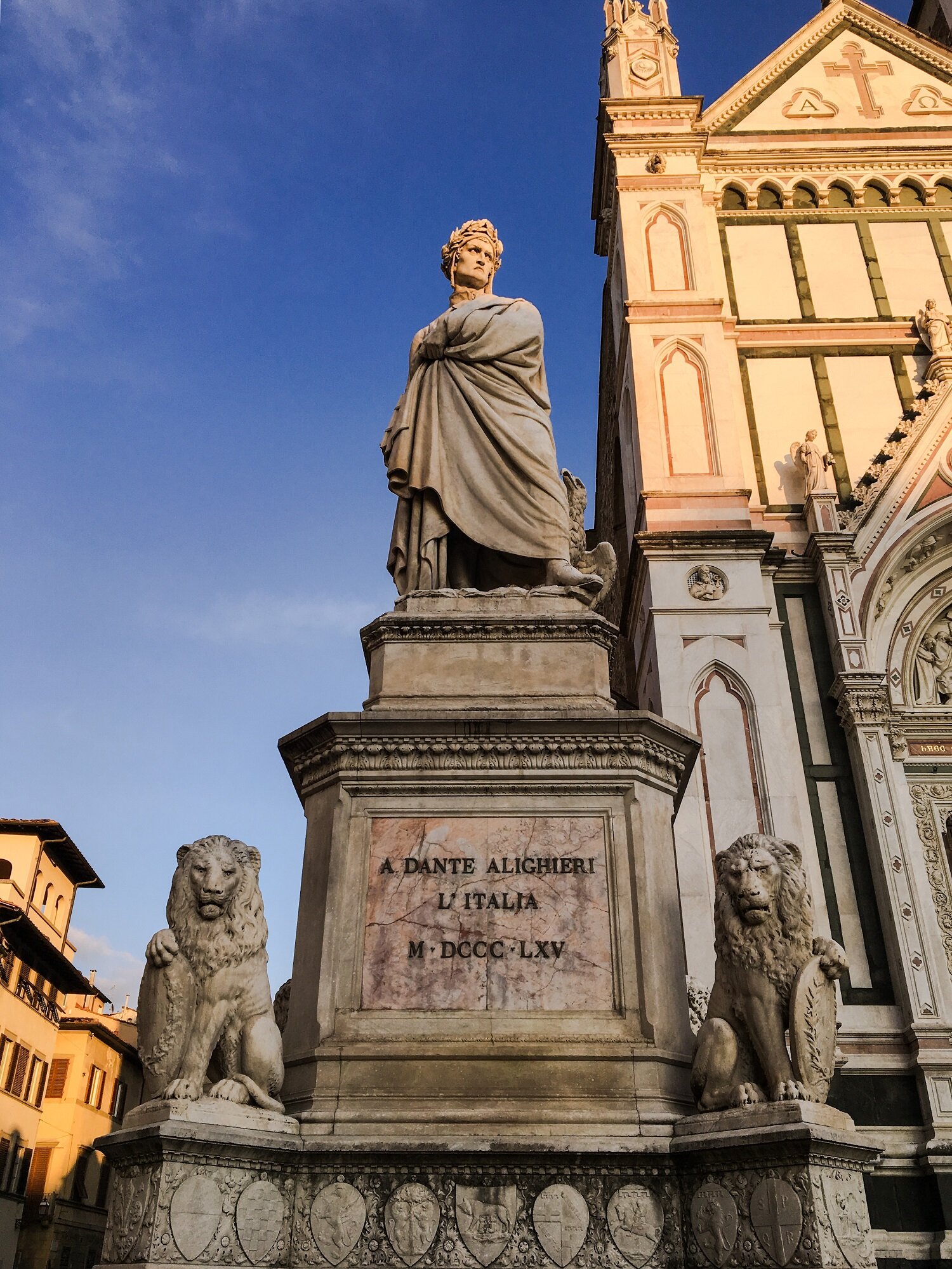 Dante Alighieri Statue 
