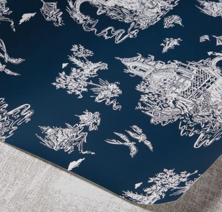 Chinoiserie Wallpaper, blue and white wallpaper