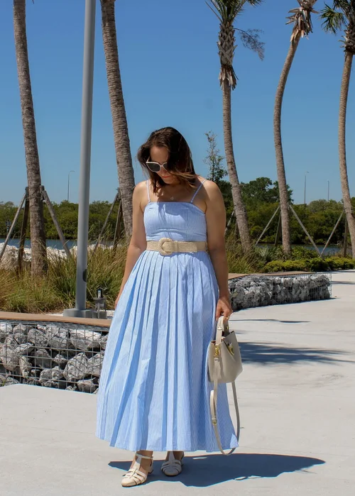 This pleated dress with pockets from Target is a dream  Blooming Magnolias  Blog