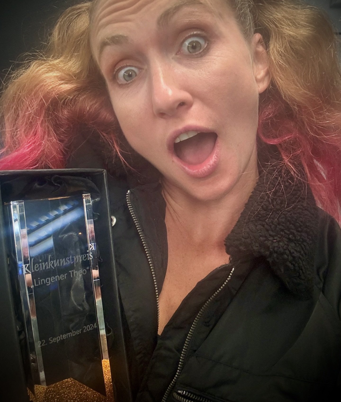 It&rsquo;s been a 4 hours of sleep, 11 hours of train travel, and a 3 show day but I&rsquo;m happy to announce your girl is bringing the award home! 🥳🎉
Thanks to everyone who was a part of making this happen! 
Now for a proper lie in tomorrow and h