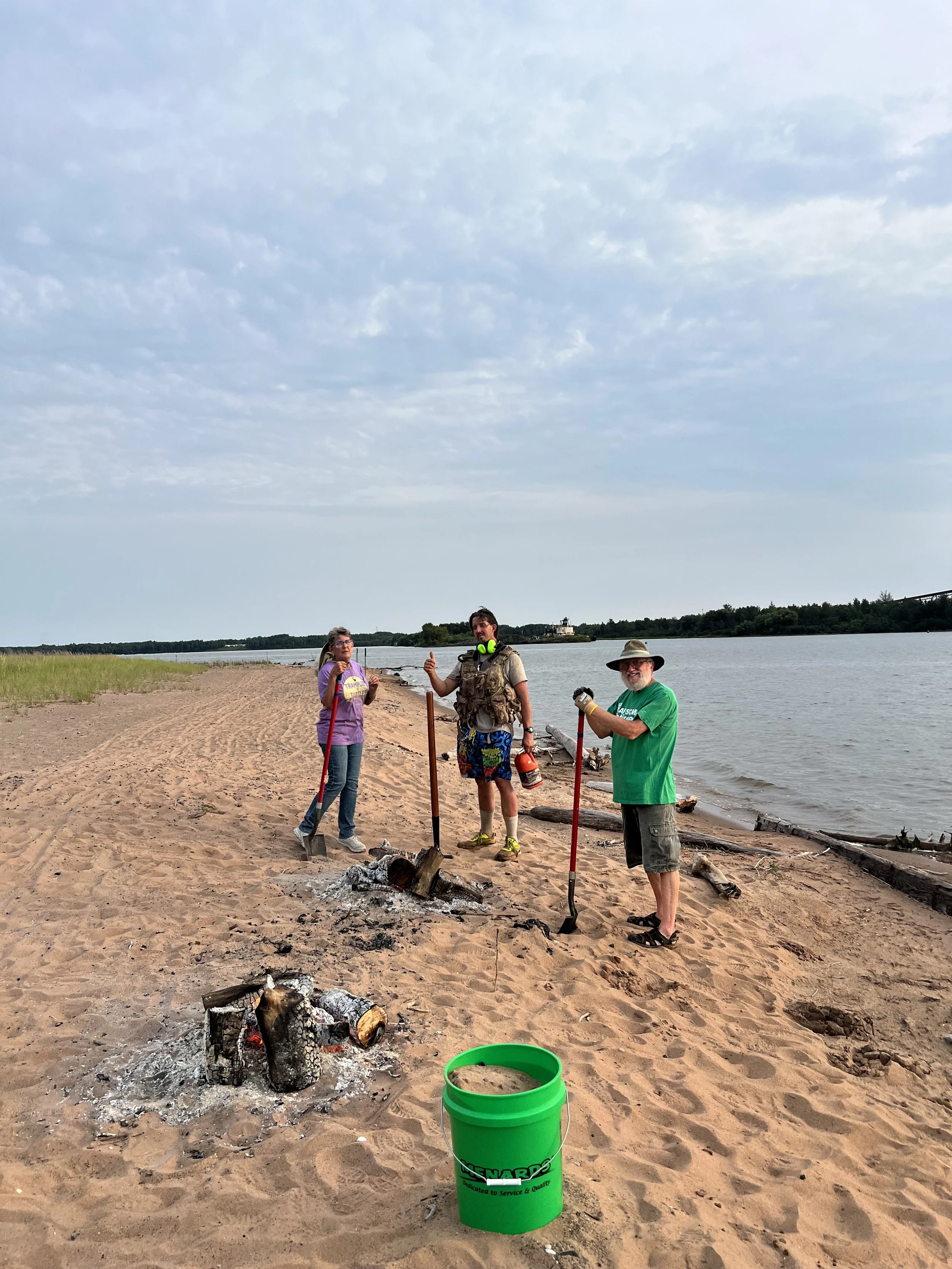 08_10_26_VolunteerDaysPipingPlover (5).jpg