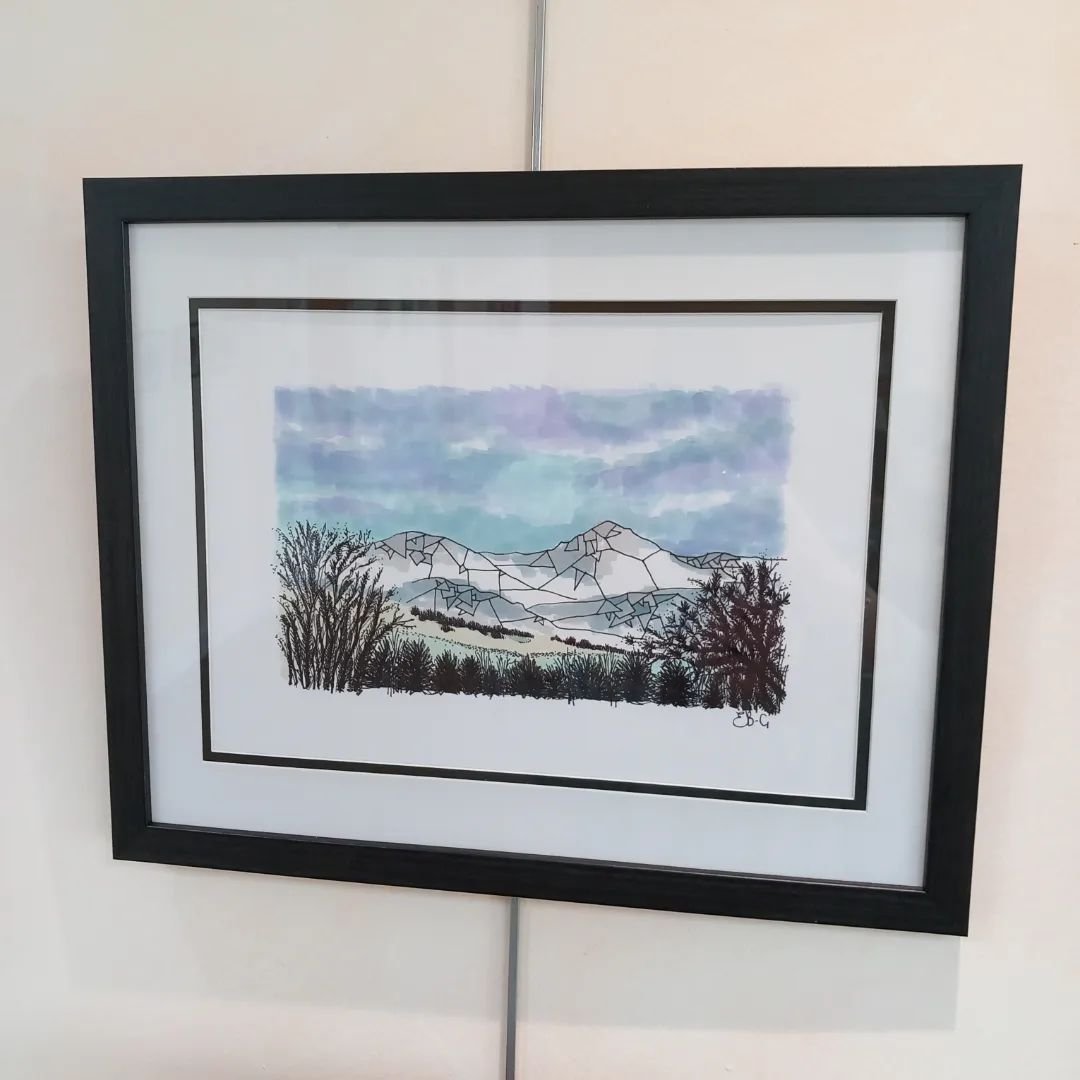 FRAMED ARTWORKS
.
I recently got 6 of my original drawings framed for the current exhibition 'People People'. There were actually another 2 drawings, but I decided to keep them for myself 🙂 Arthur's seat and forth bridge.

I don't usually take my or