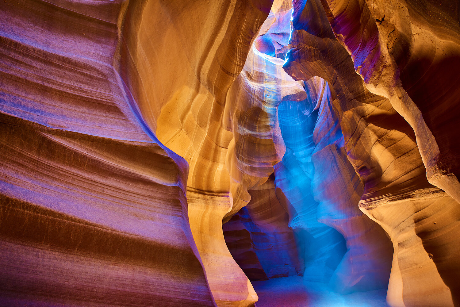 _DSC1713--Jun-16-2017Antelope-Canyon.jpg